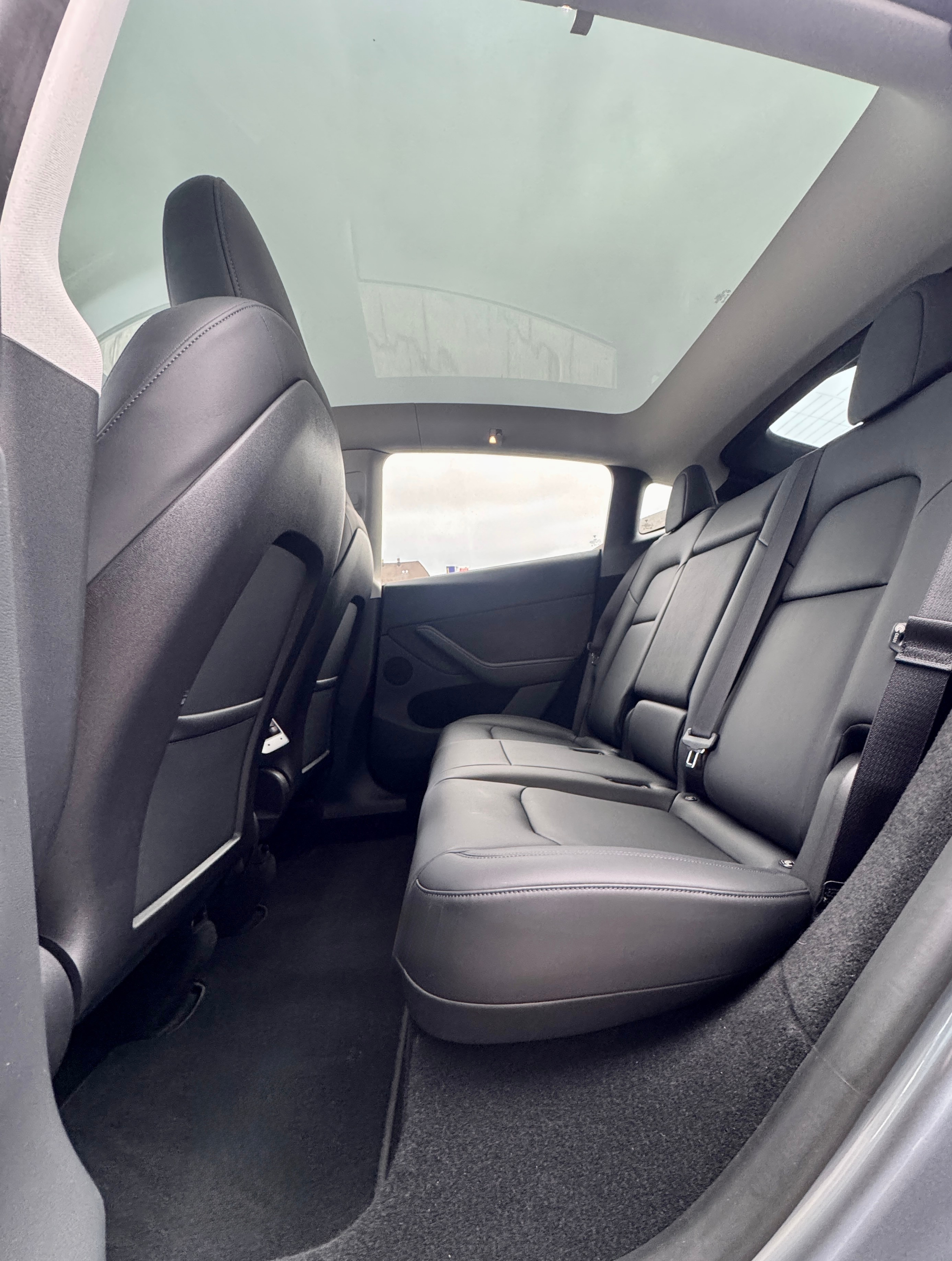 listing desktop thumbnail image 9