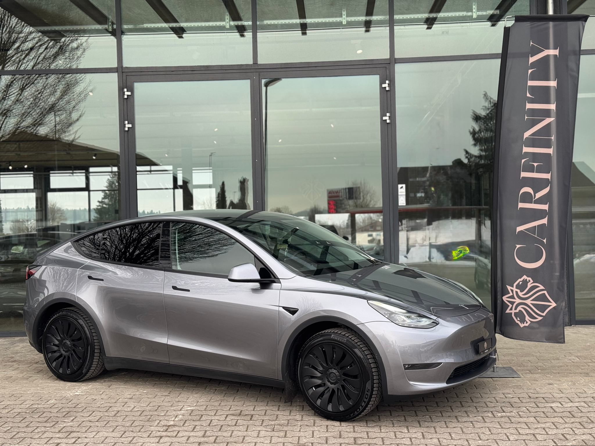 listing desktop thumbnail image 0