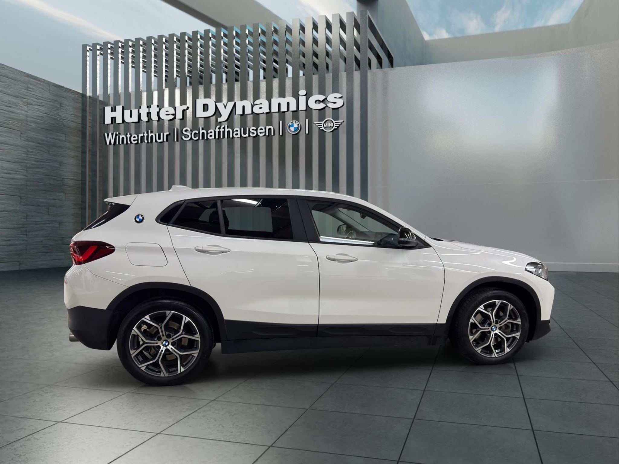 listing desktop thumbnail image 3