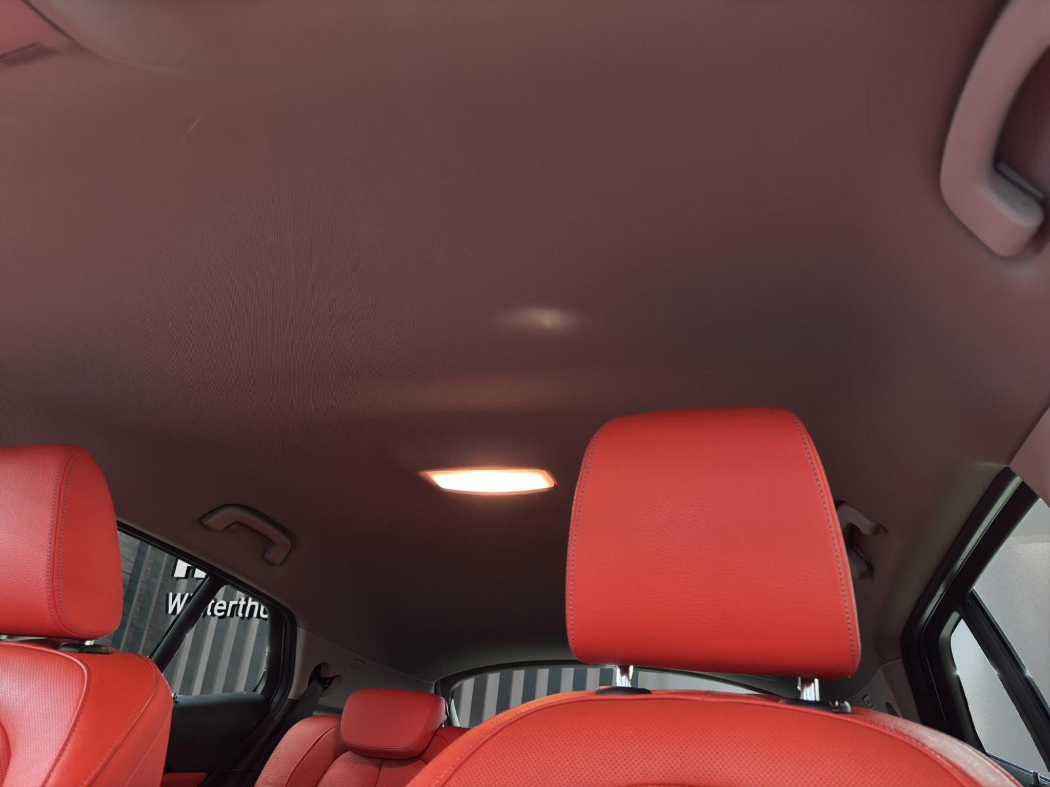 listing desktop thumbnail image 17