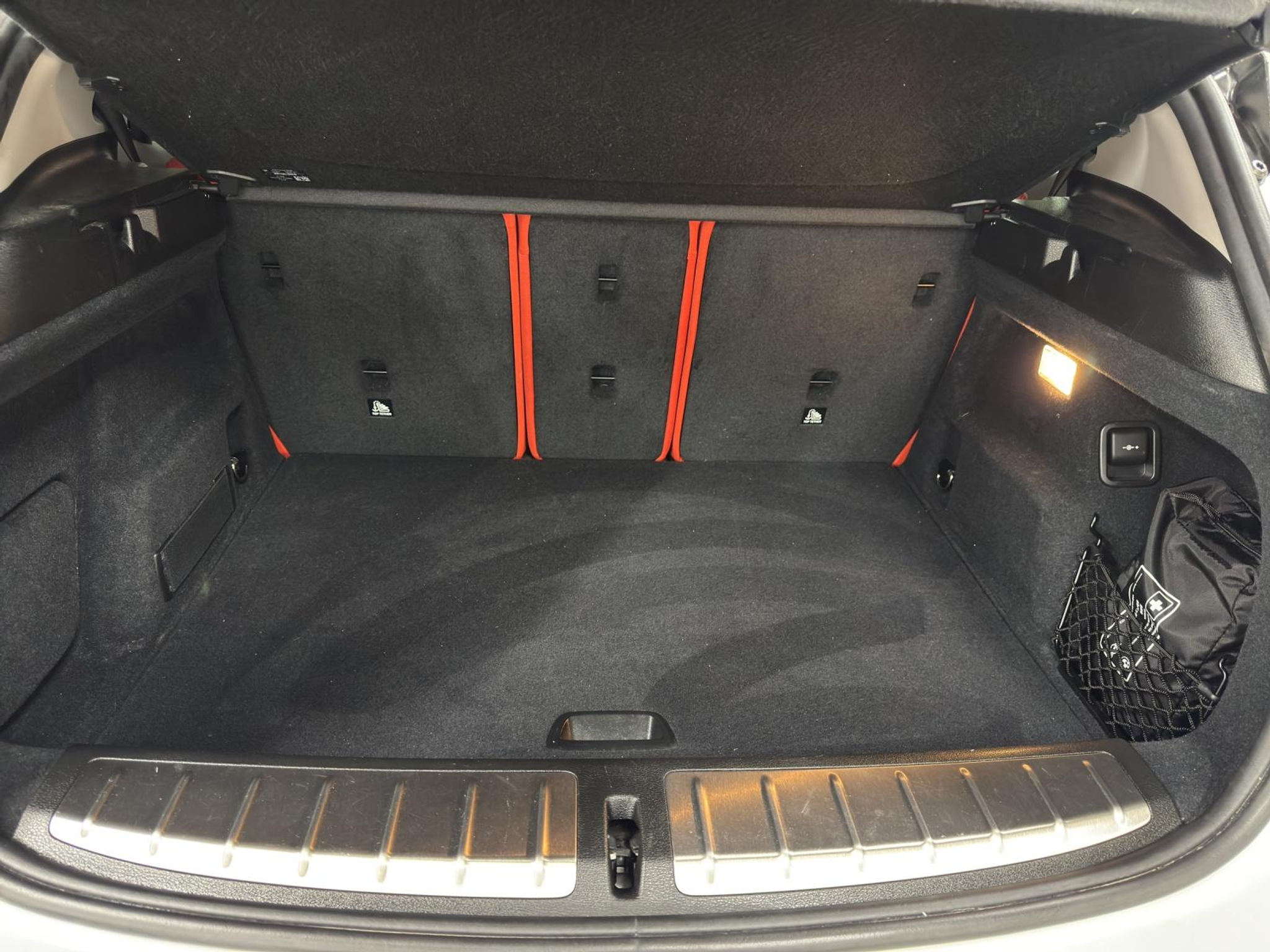 listing desktop thumbnail image 20