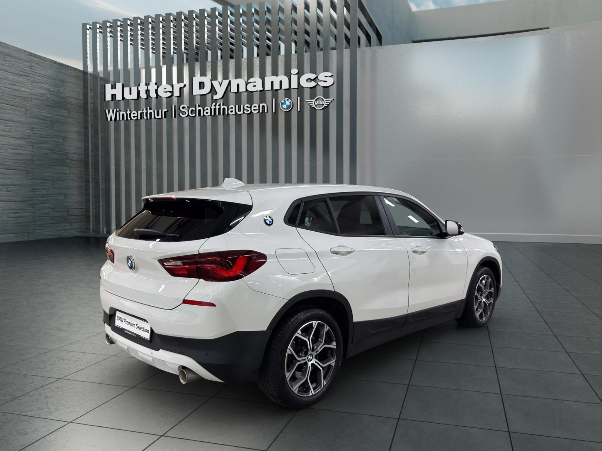 listing desktop thumbnail image 4