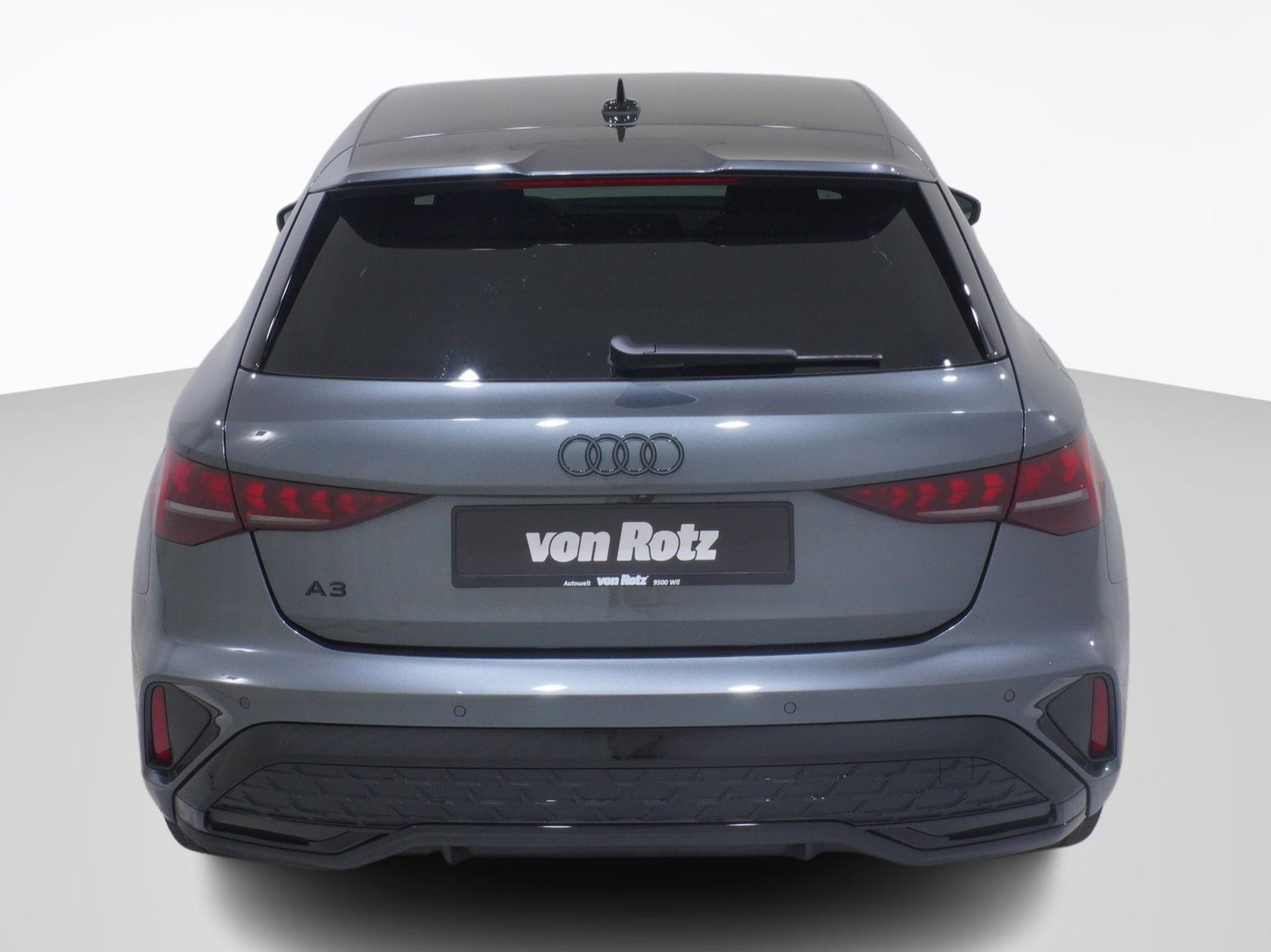 listing desktop thumbnail image 2