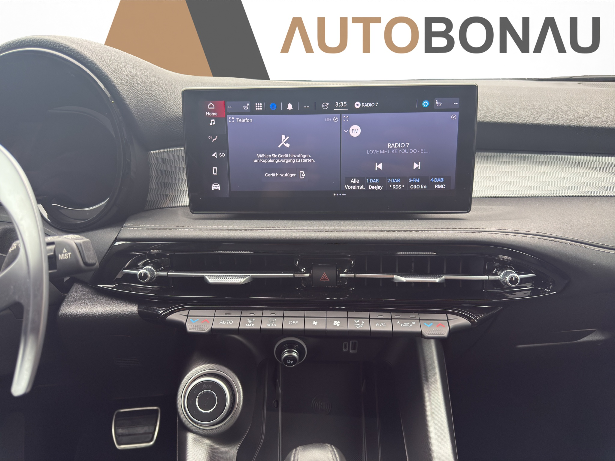 listing desktop thumbnail image 16