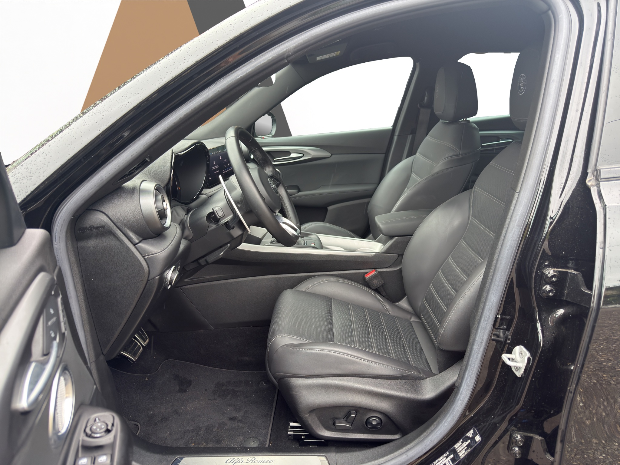 listing desktop thumbnail image 8