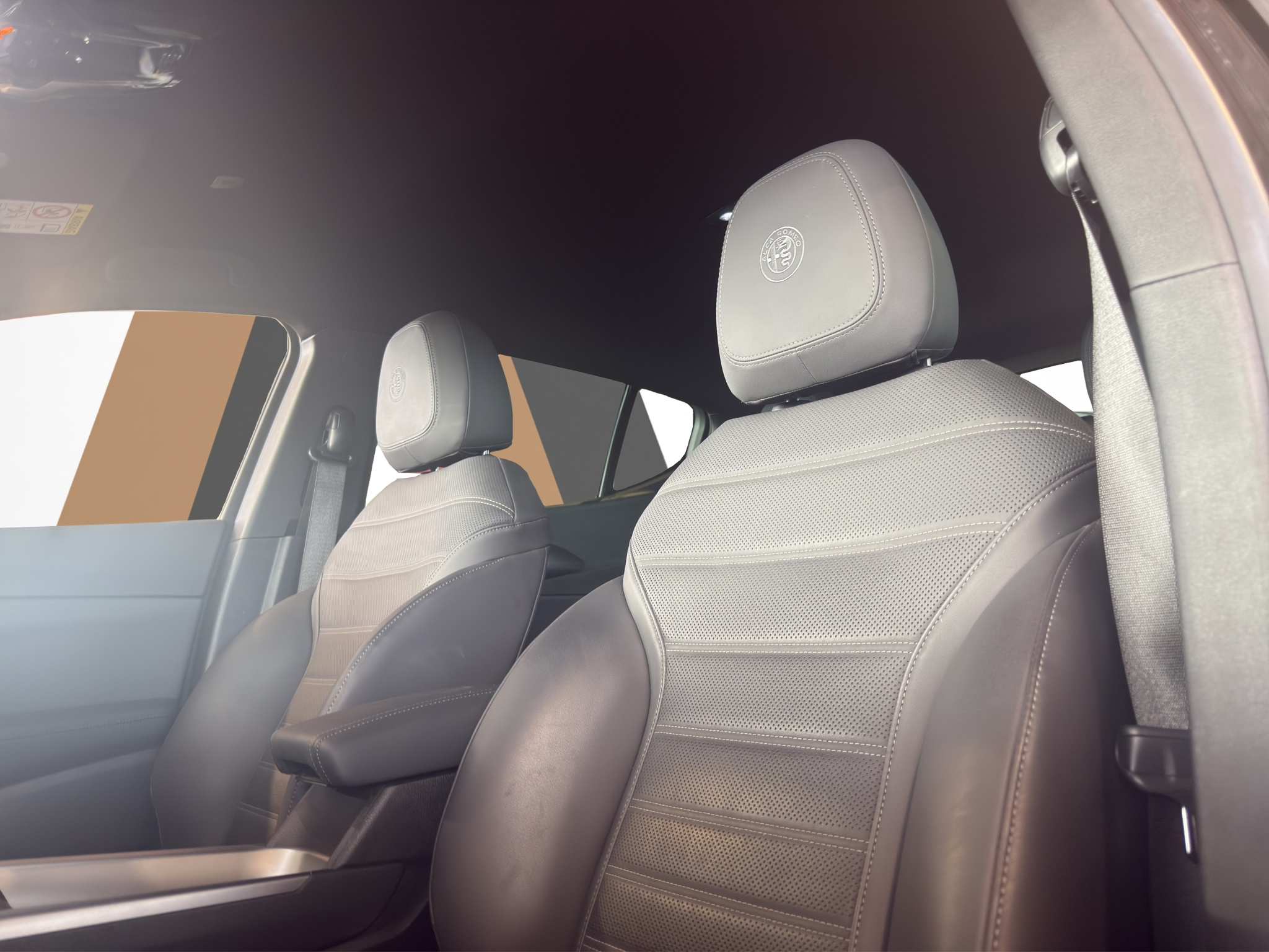 listing desktop thumbnail image 19