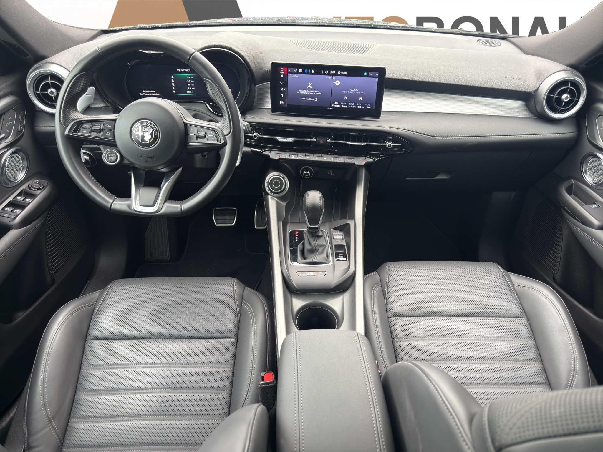 listing desktop thumbnail image 9