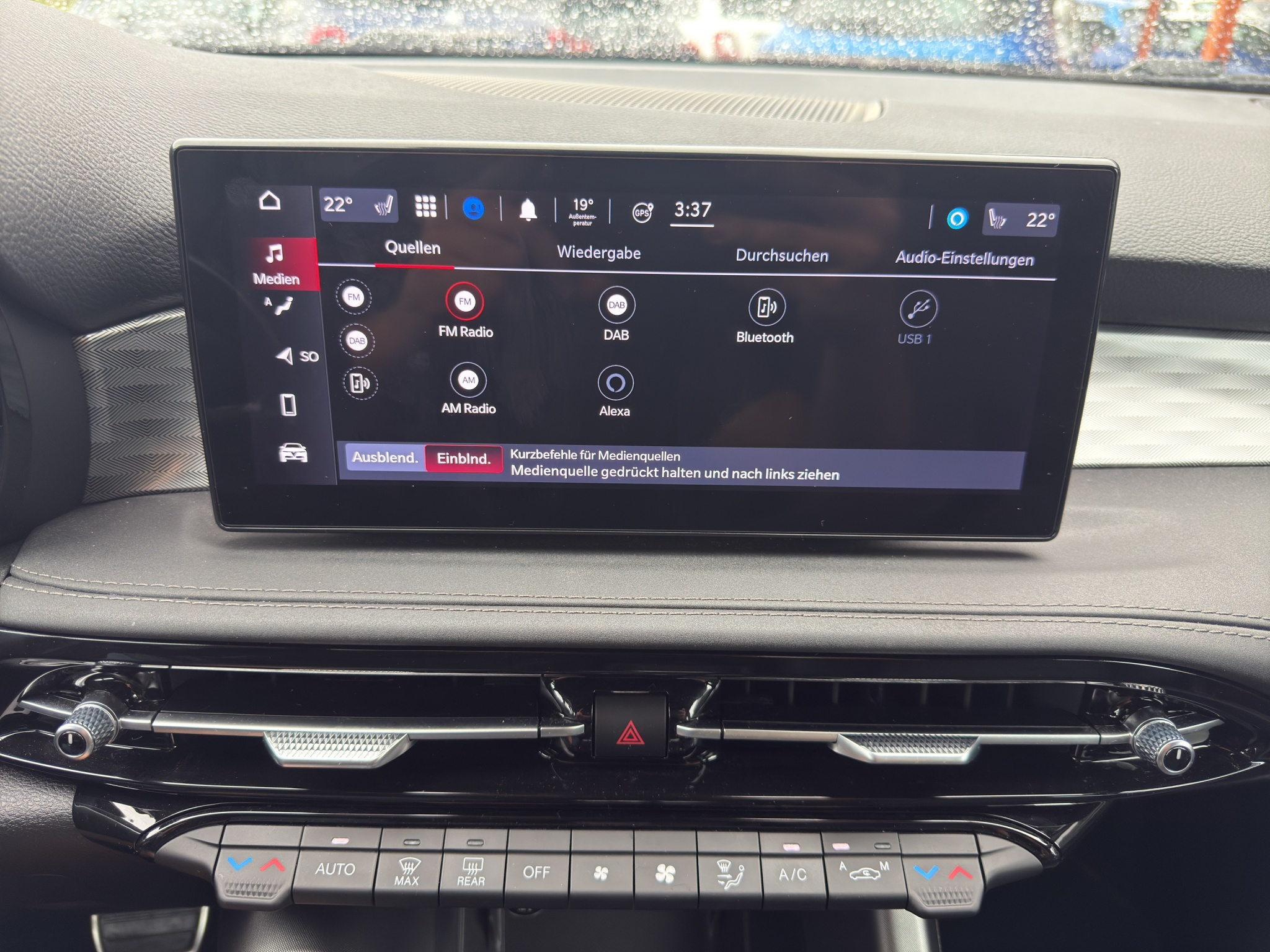 listing desktop thumbnail image 29