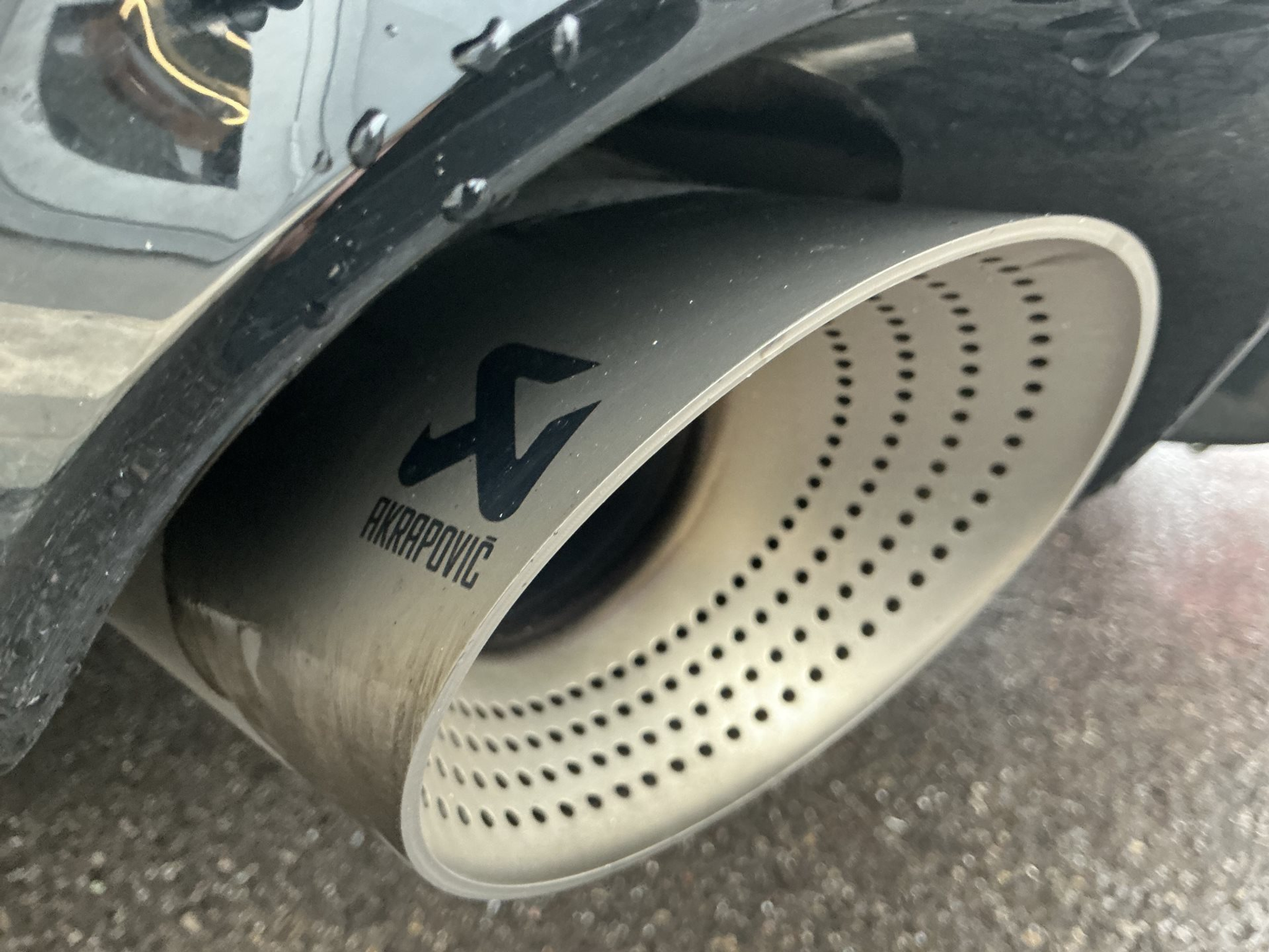 listing desktop thumbnail image 27