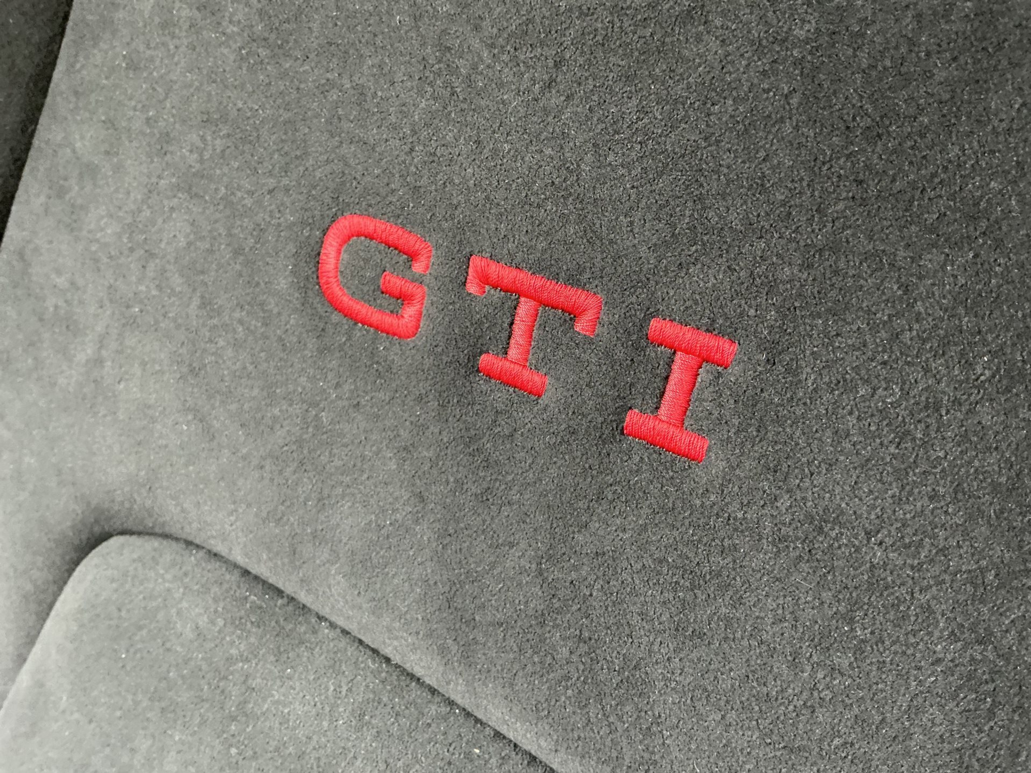 listing desktop thumbnail image 25