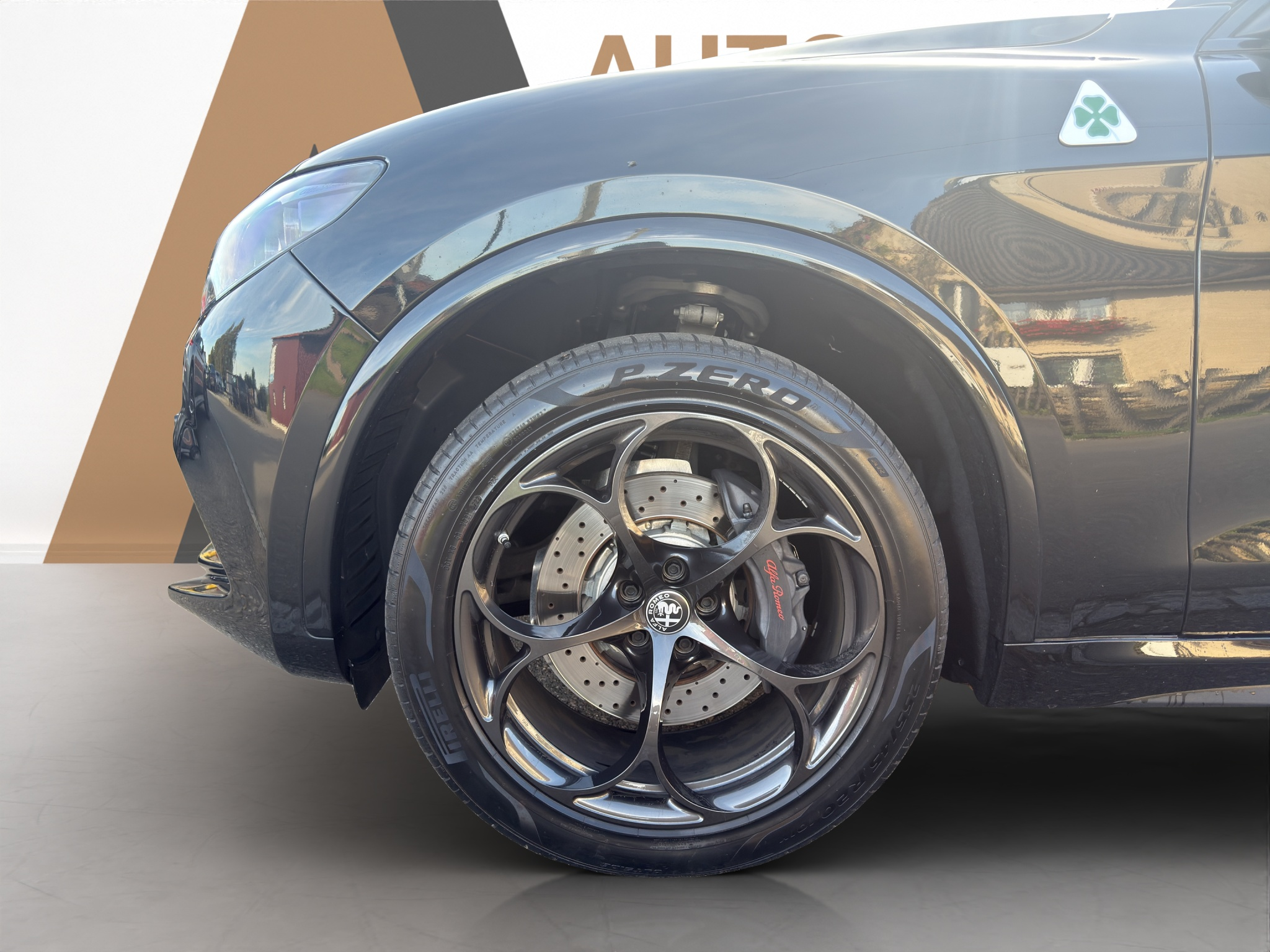 listing desktop thumbnail image 18