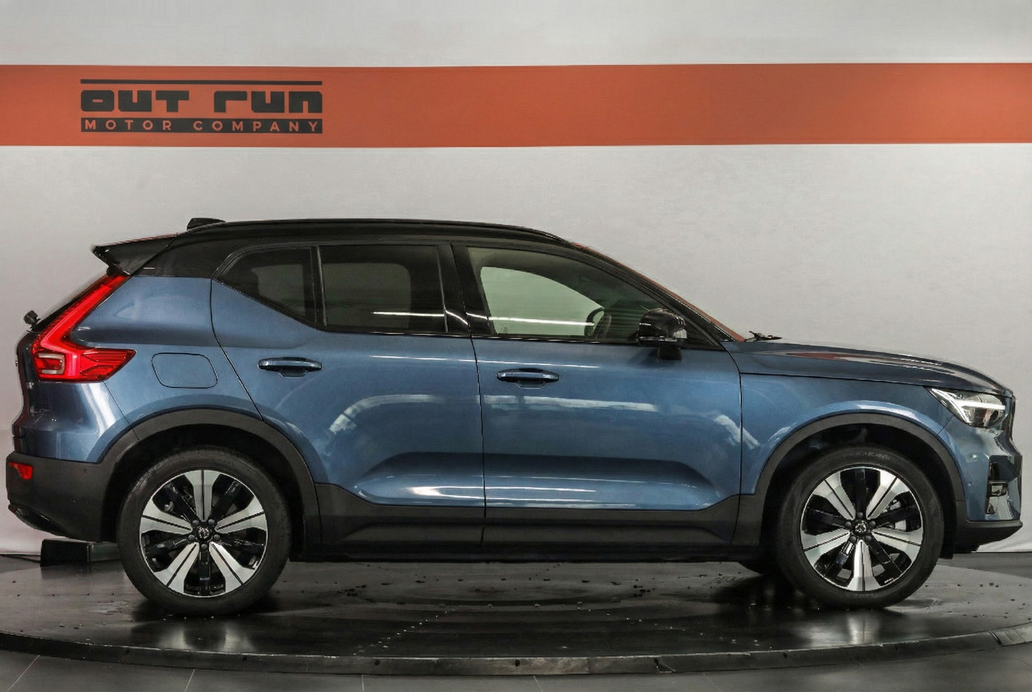 listing desktop thumbnail image 4