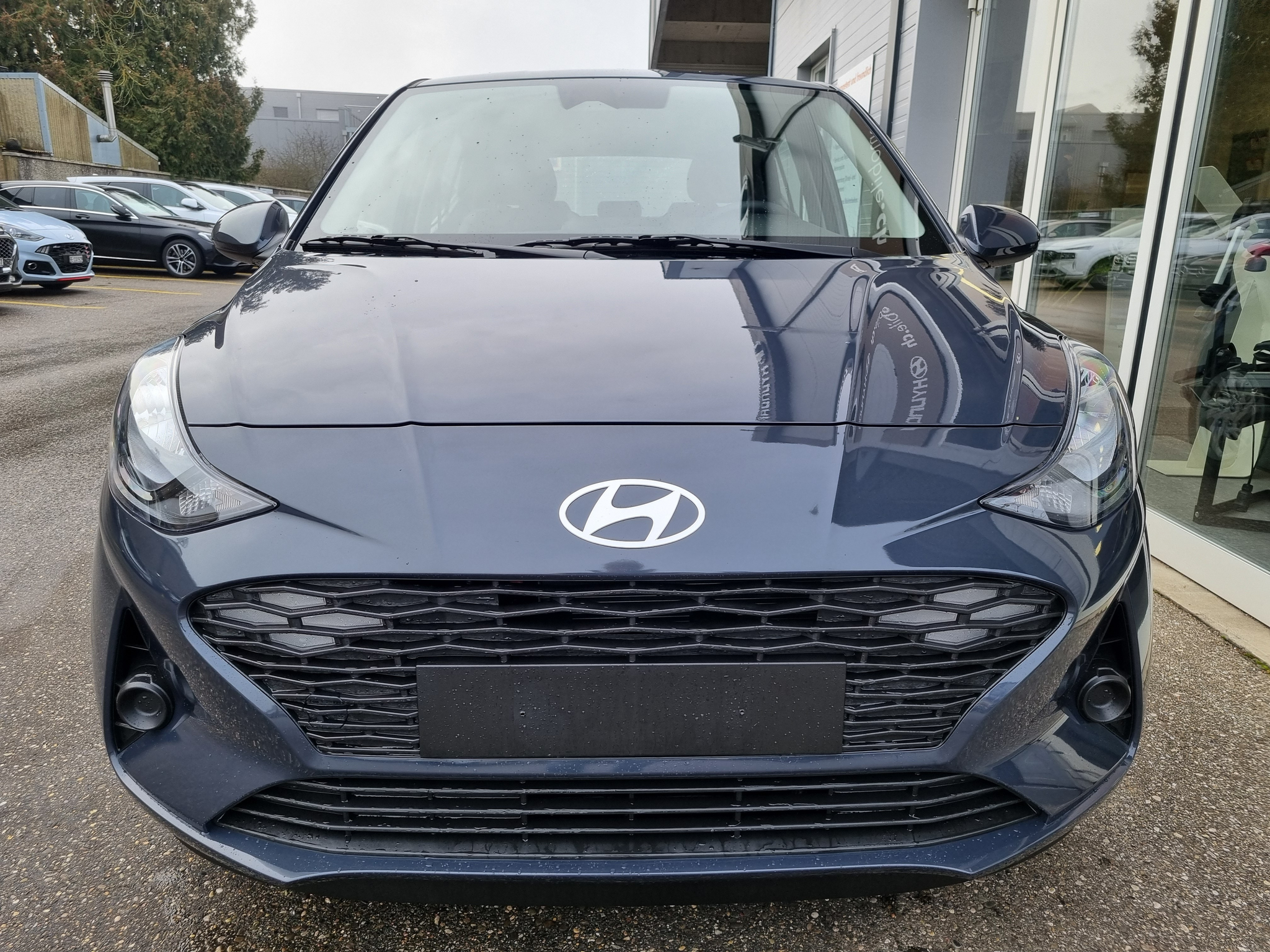 listing desktop thumbnail image 2