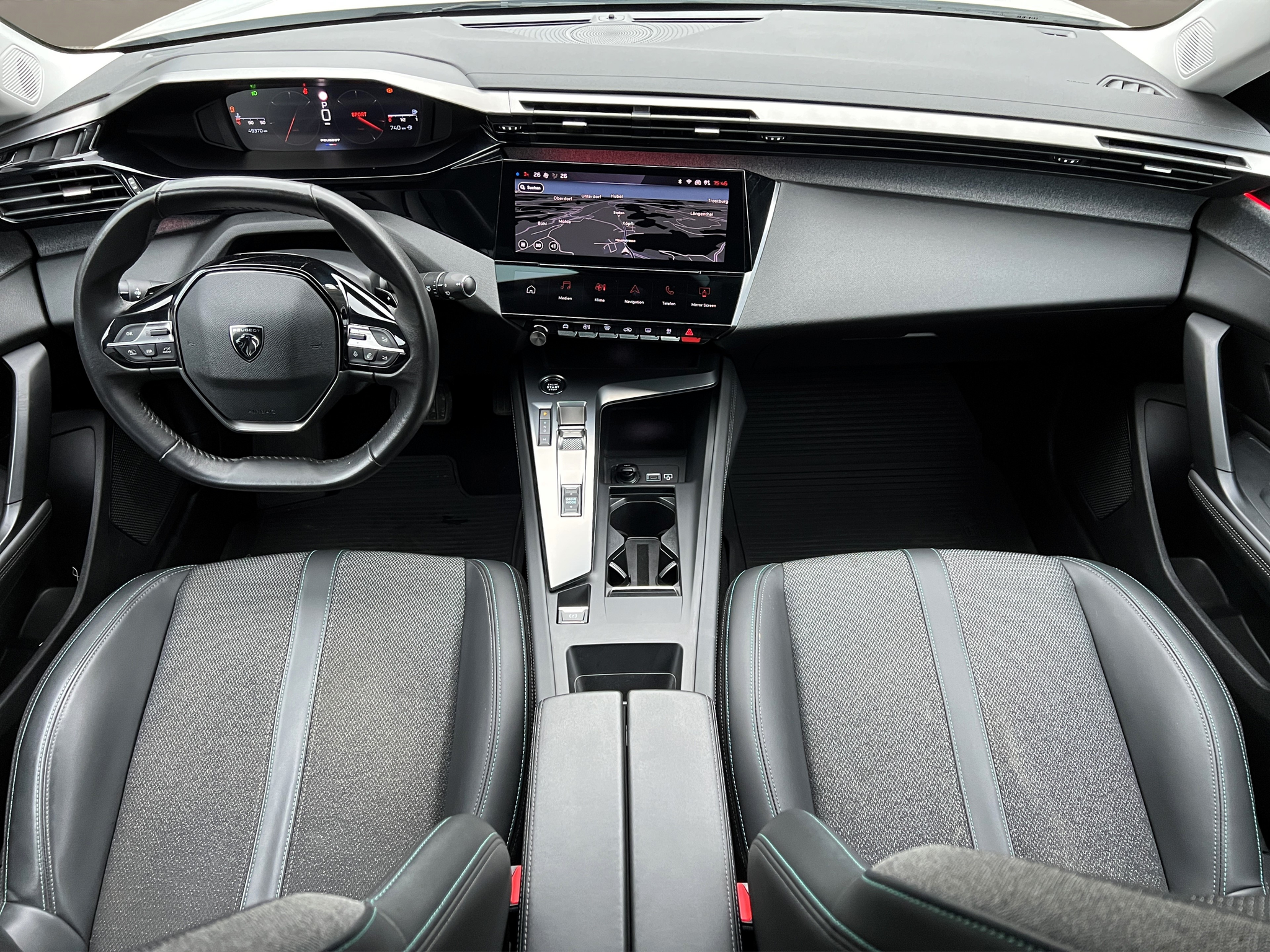 listing desktop thumbnail image 7