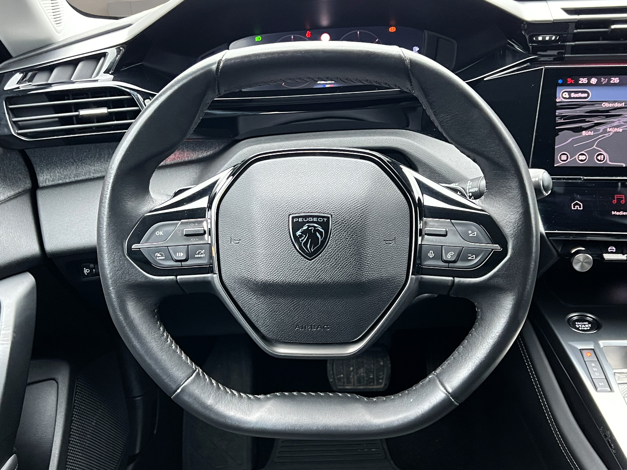 listing desktop thumbnail image 12