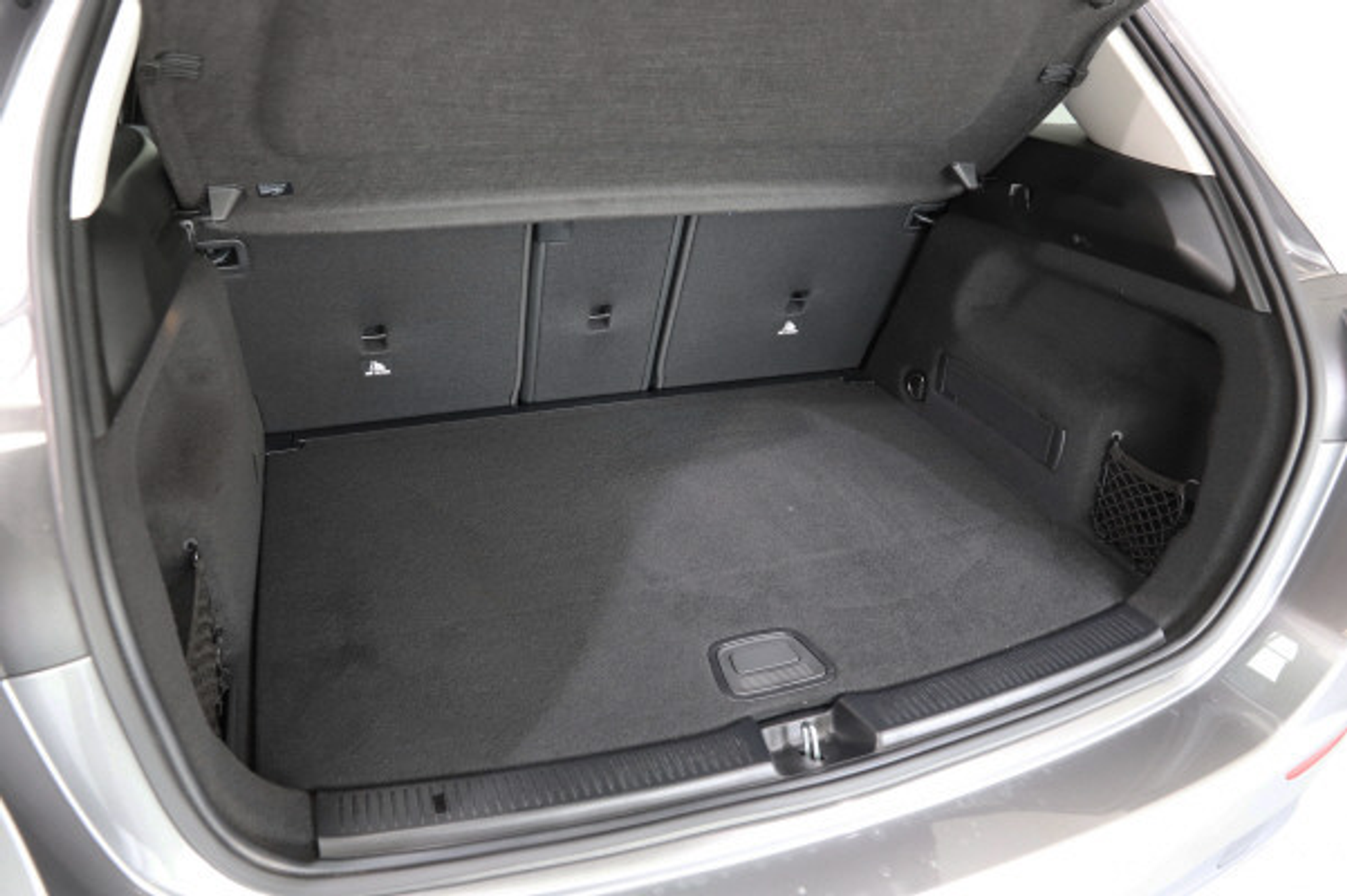 listing desktop thumbnail image 11