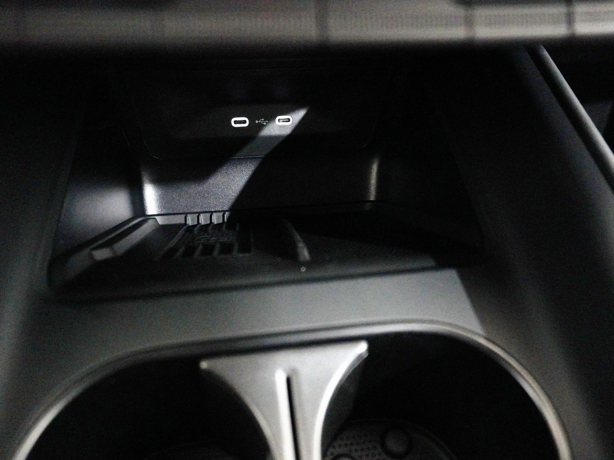 listing desktop thumbnail image 22