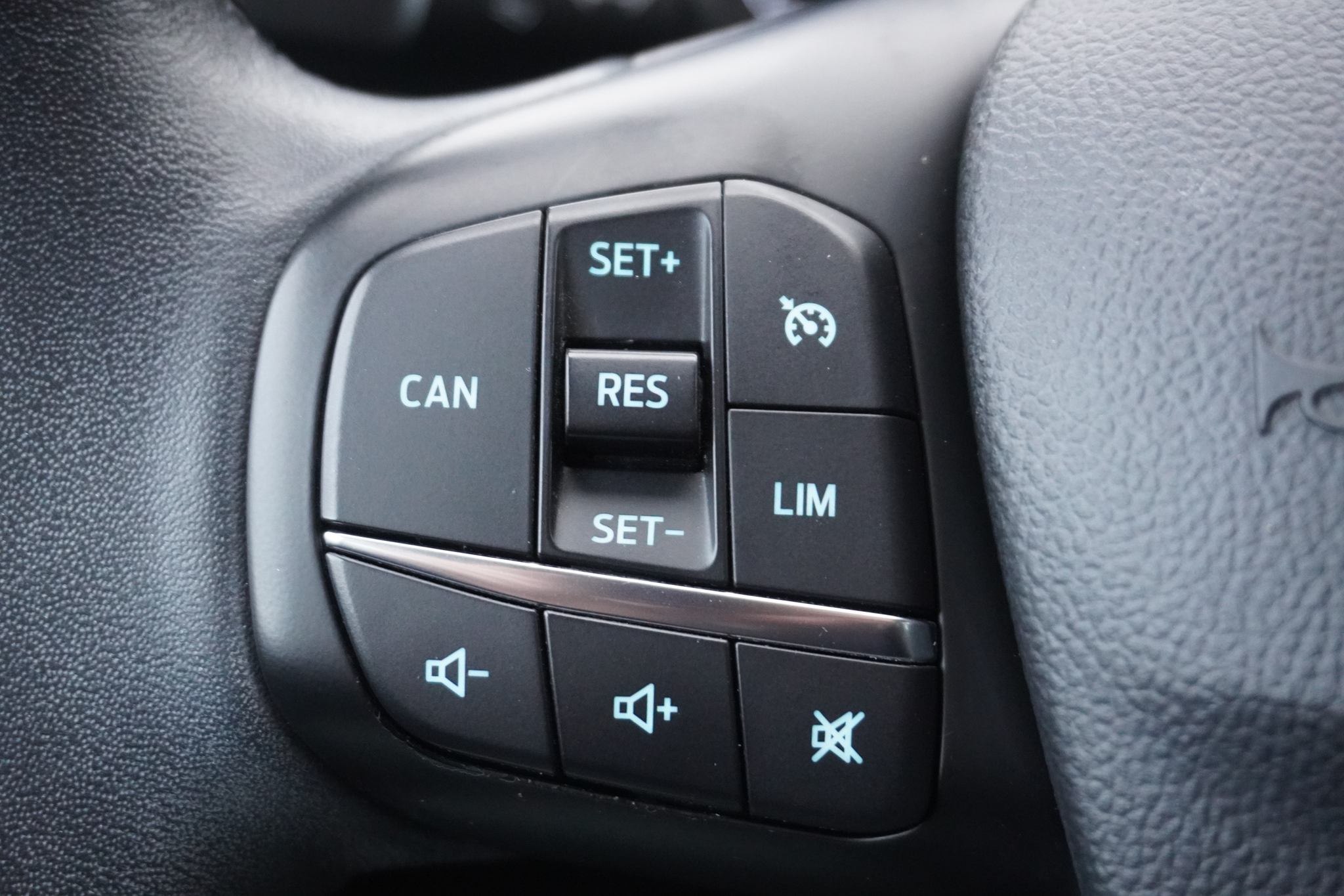 listing desktop thumbnail image 15