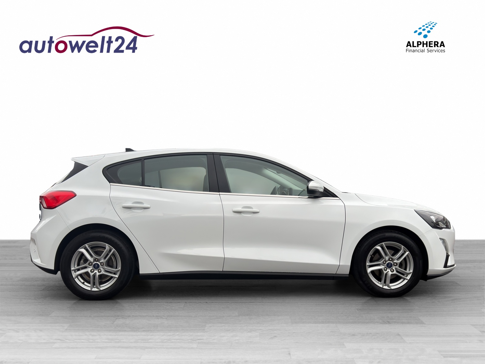 listing desktop thumbnail image 3