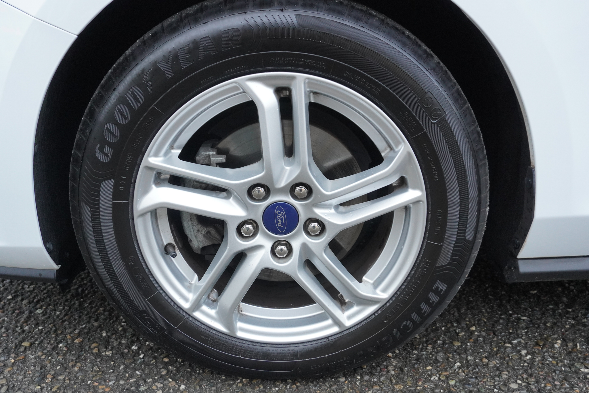 listing desktop thumbnail image 8