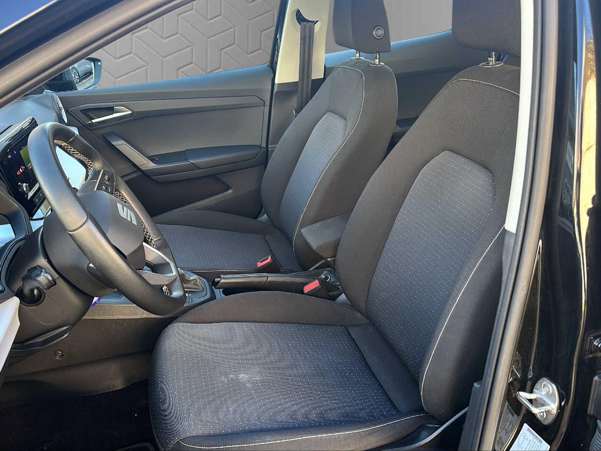 listing desktop thumbnail image 10