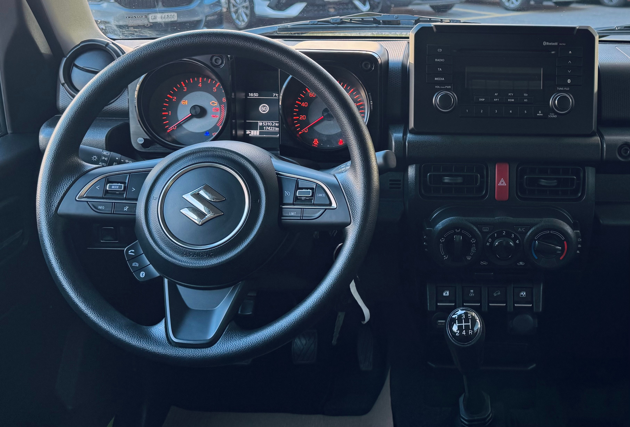 listing desktop thumbnail image 12