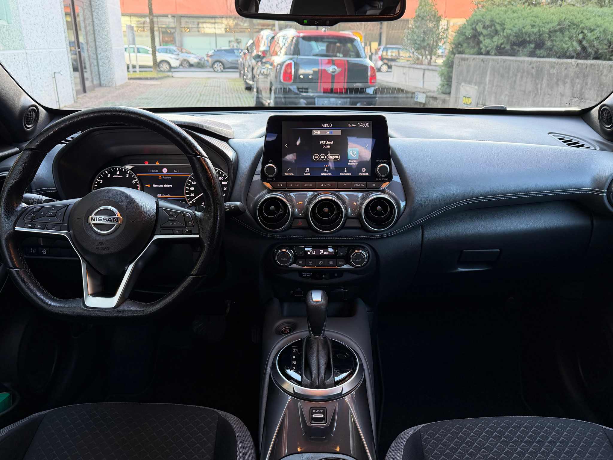 listing desktop thumbnail image 8