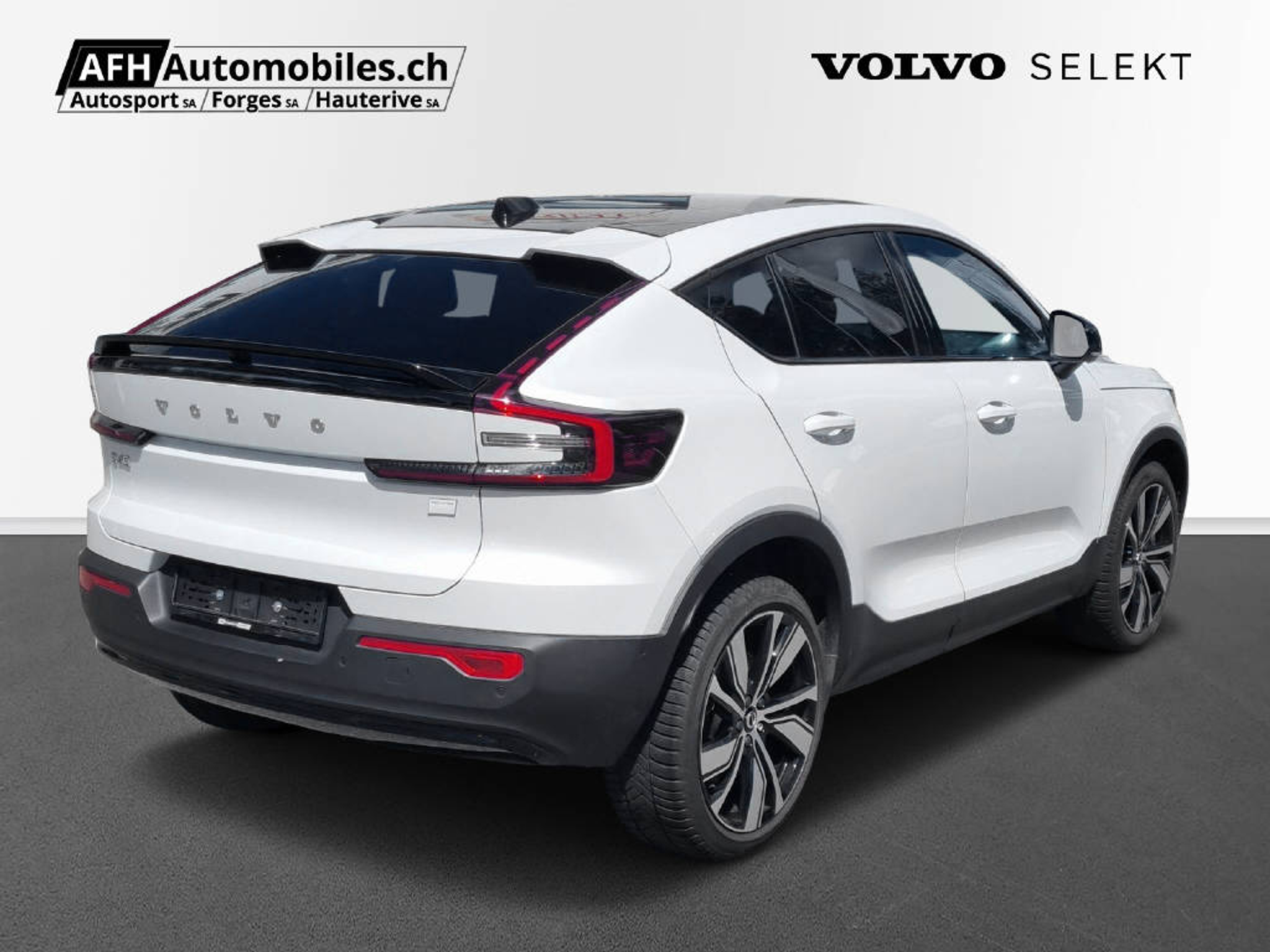 listing desktop thumbnail image 4