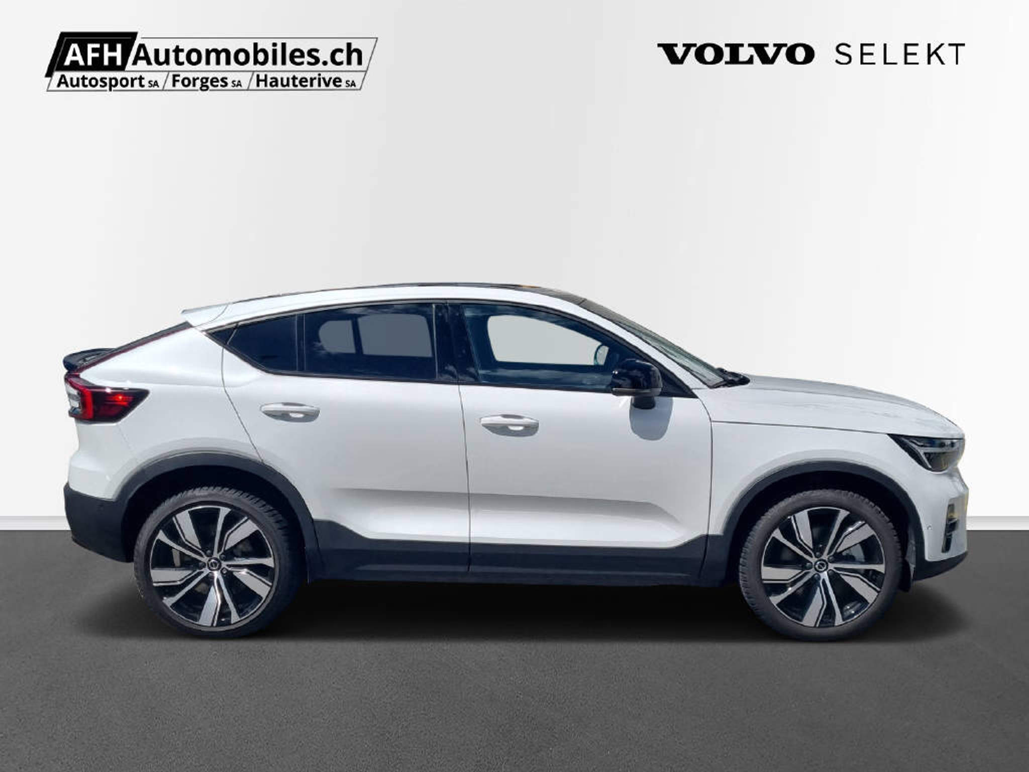 listing desktop thumbnail image 5