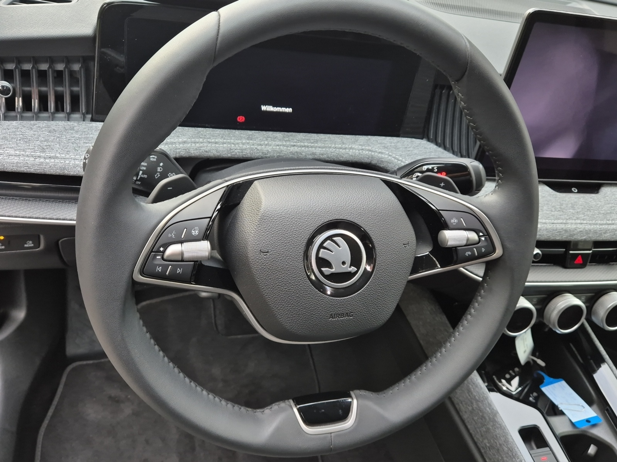 listing desktop thumbnail image 10