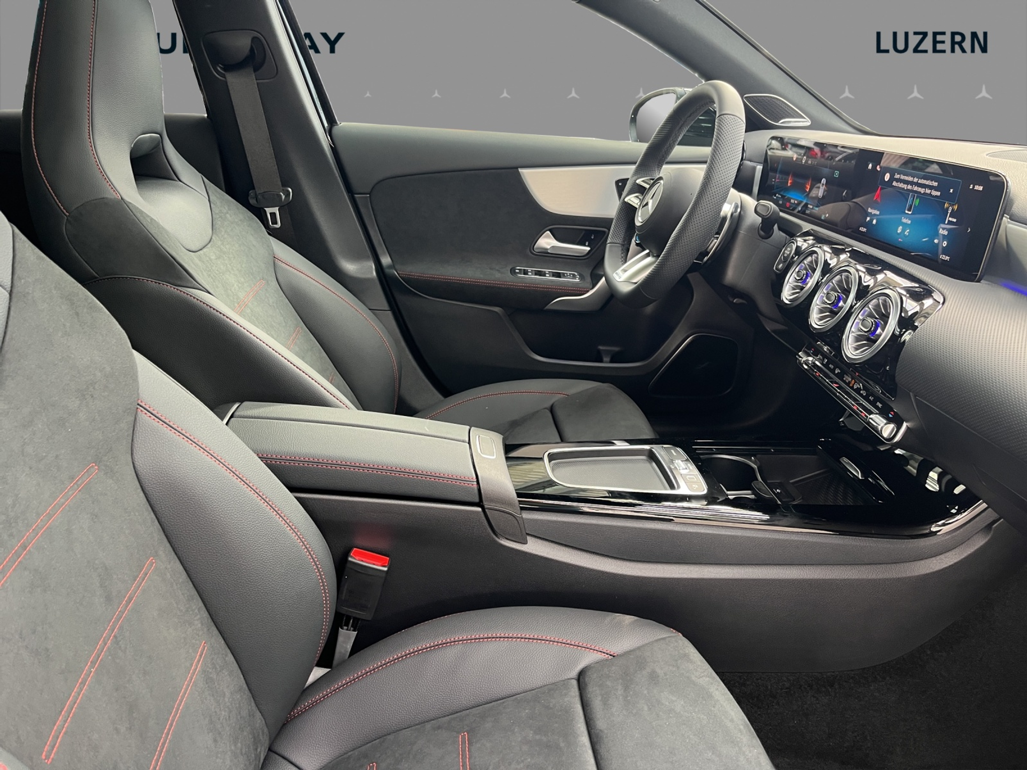 listing desktop thumbnail image 11