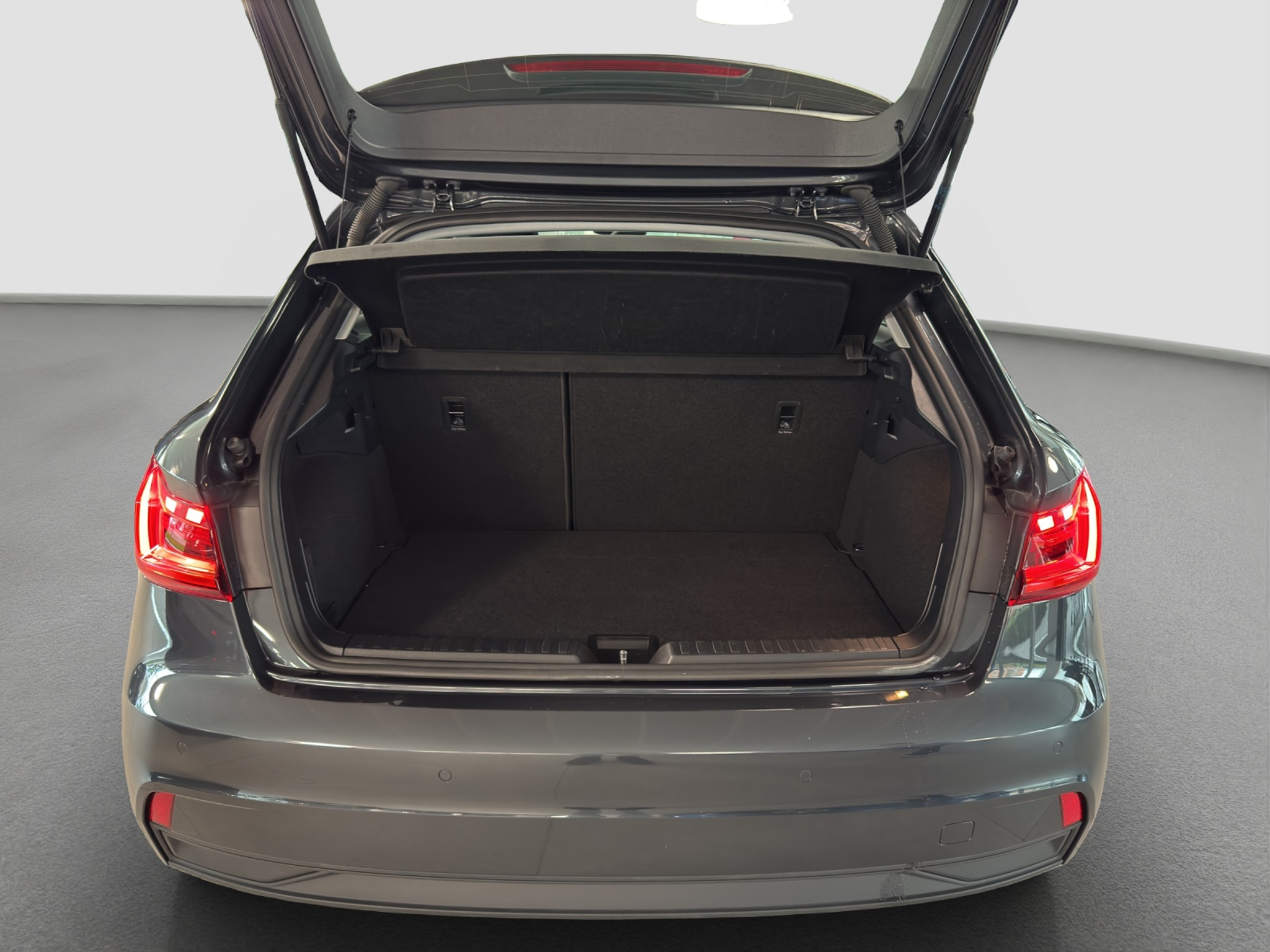 listing desktop thumbnail image 8