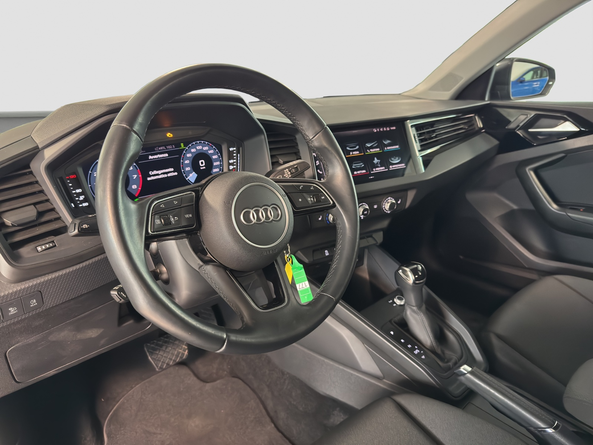 listing desktop thumbnail image 6