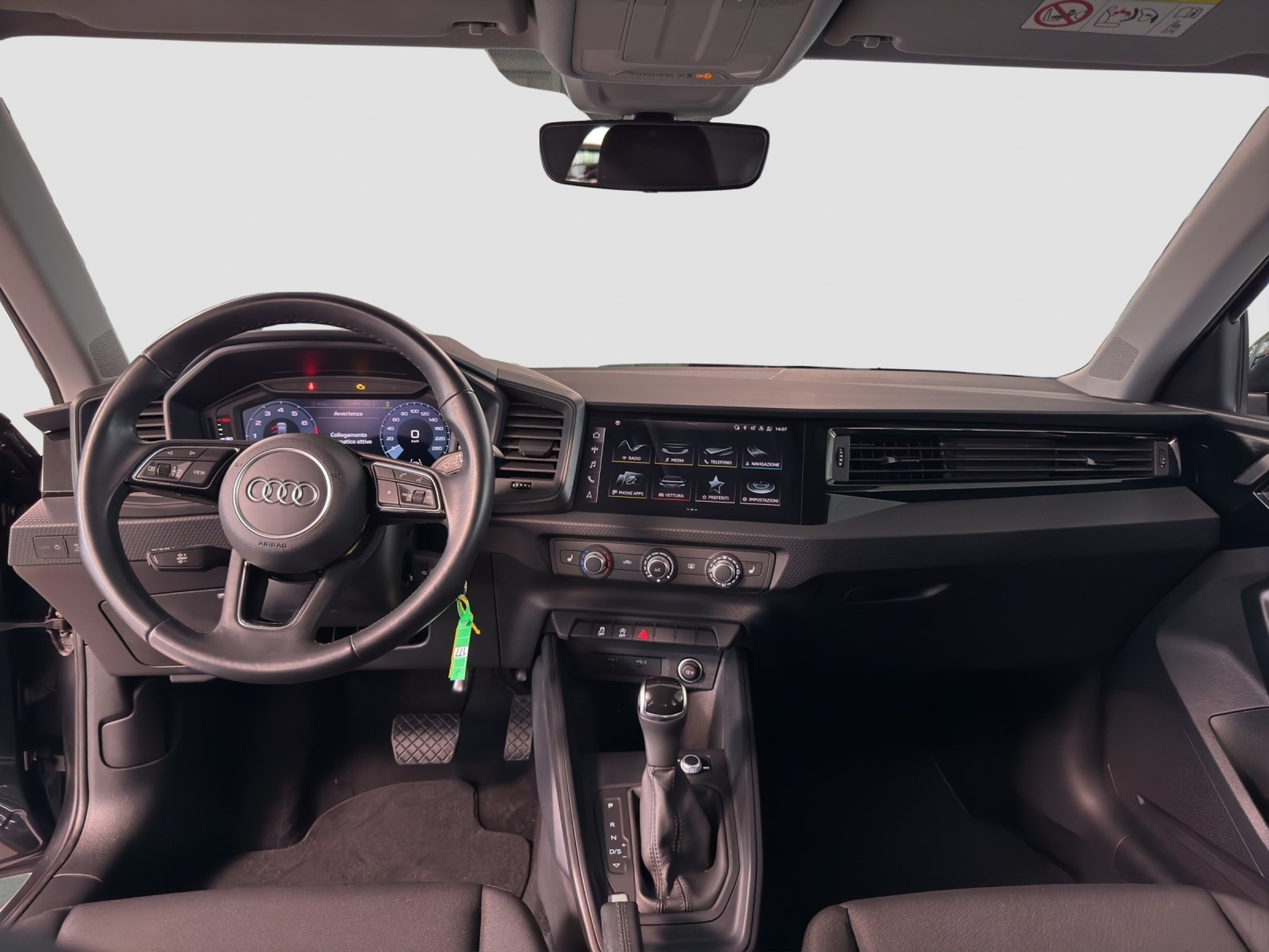 listing desktop thumbnail image 7