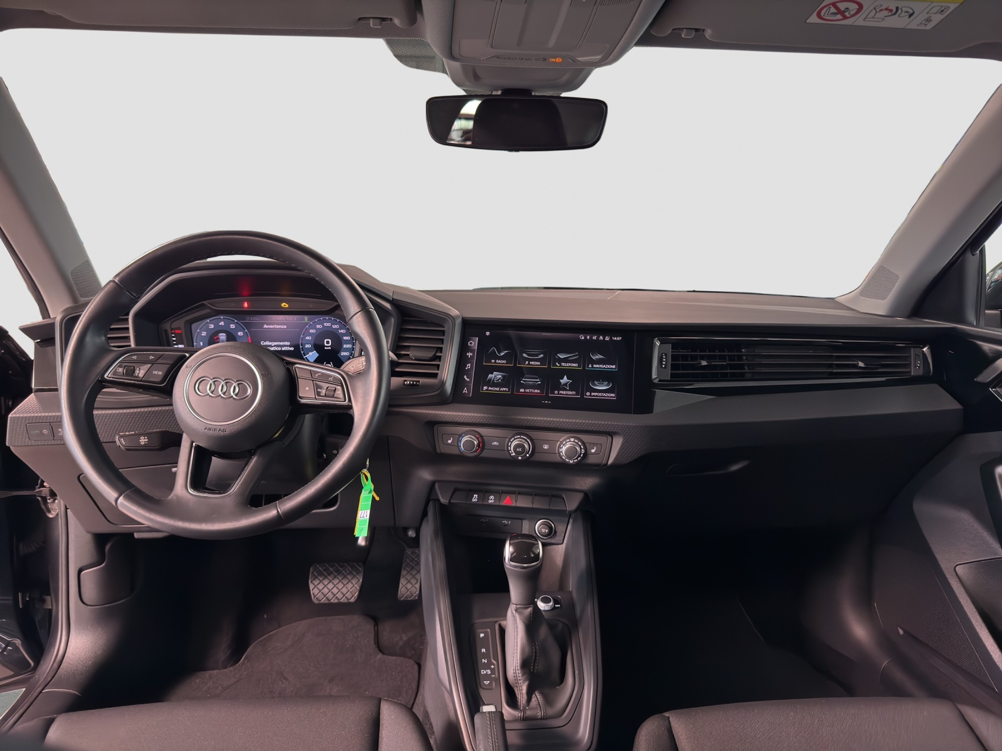 listing desktop thumbnail image 7