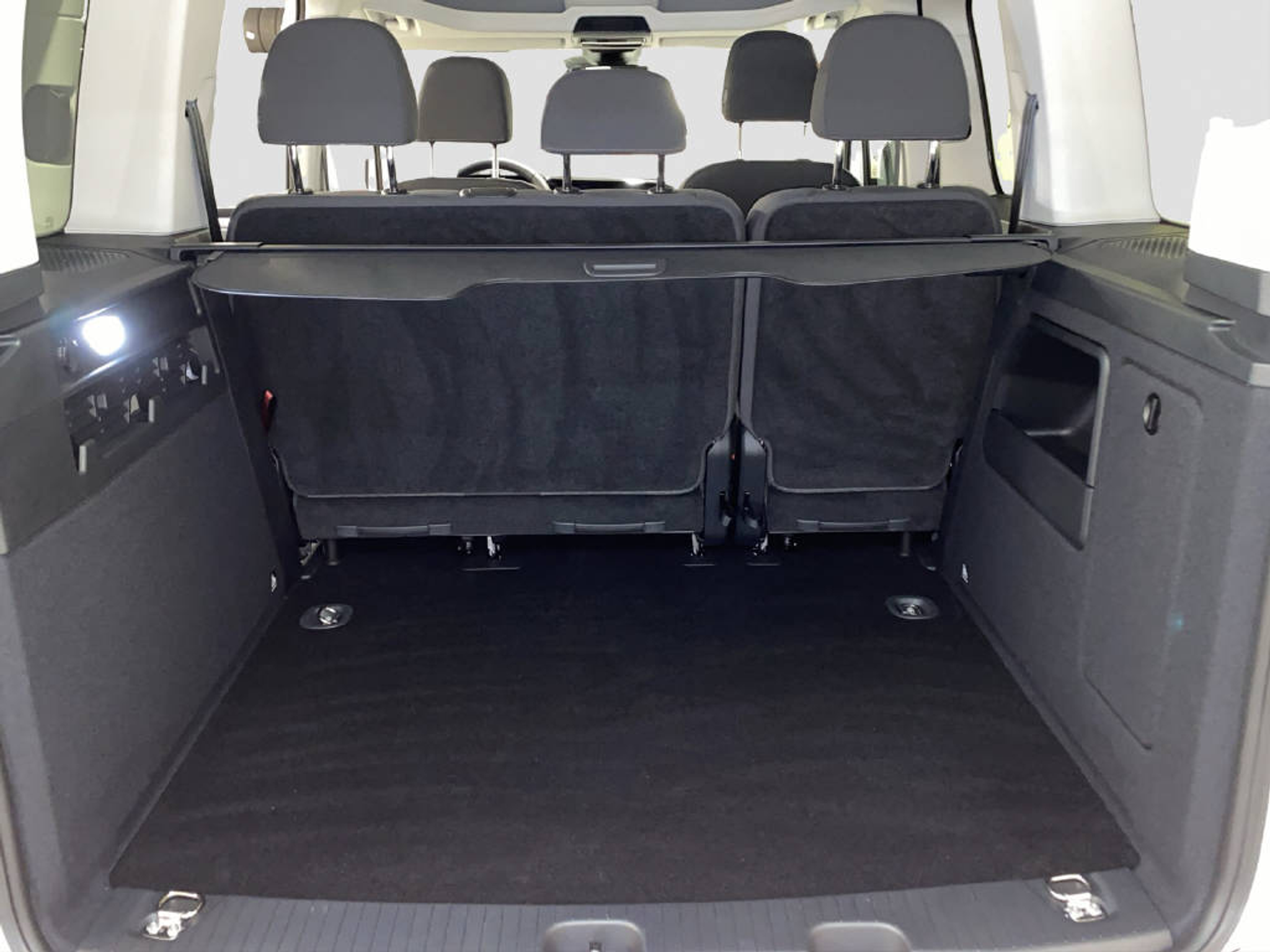 listing desktop thumbnail image 13