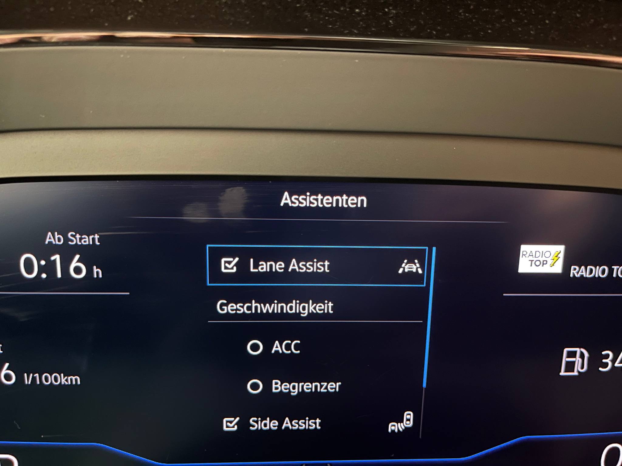 listing desktop thumbnail image 28