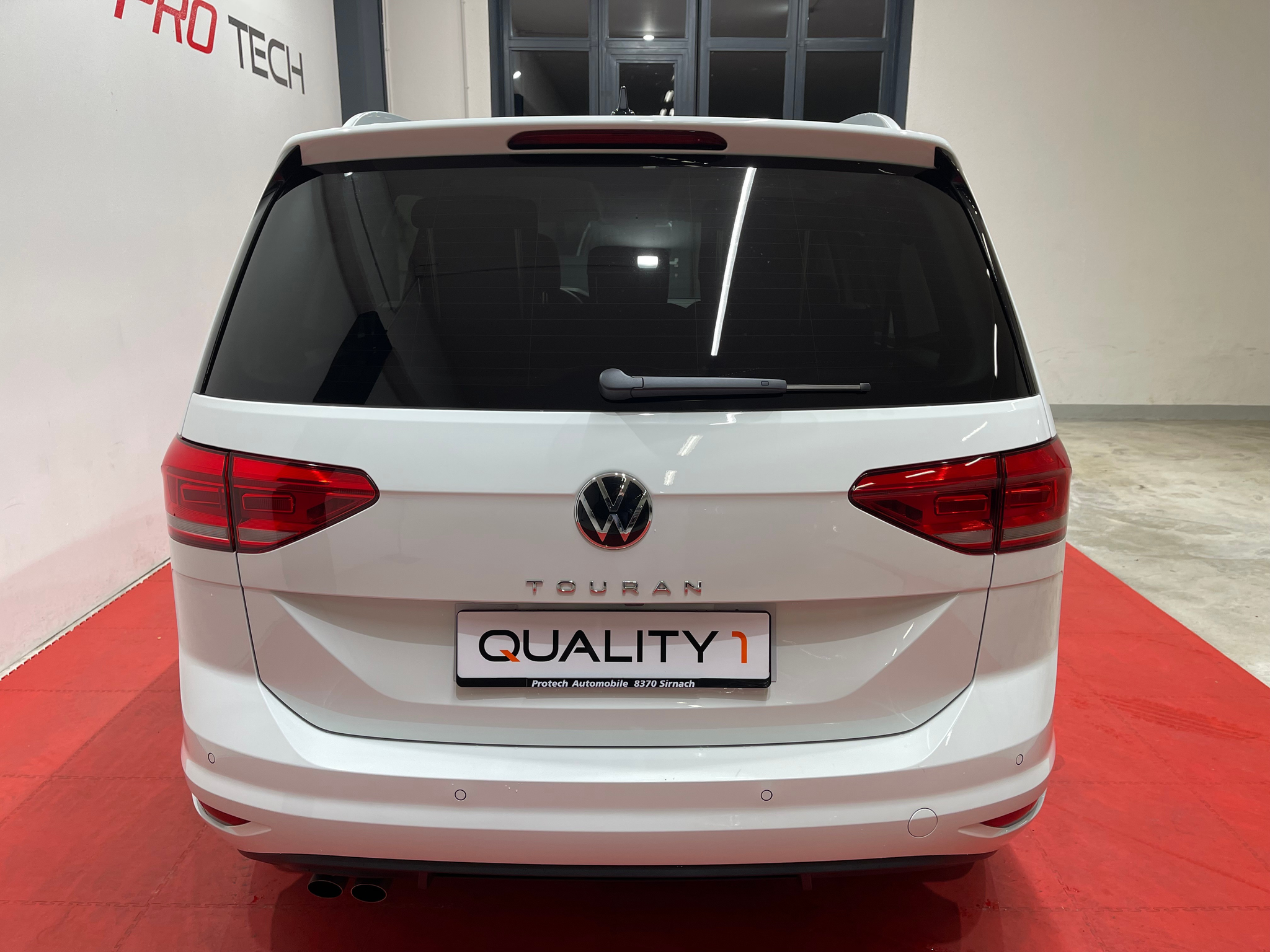 listing desktop thumbnail image 6