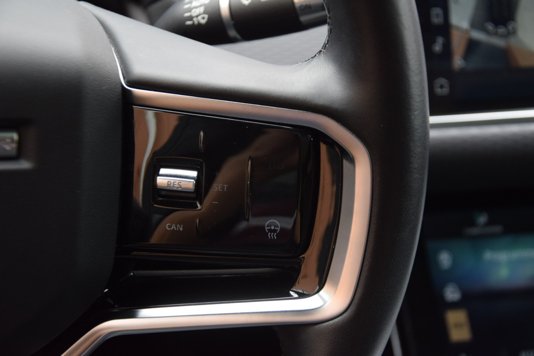 listing desktop thumbnail image 13