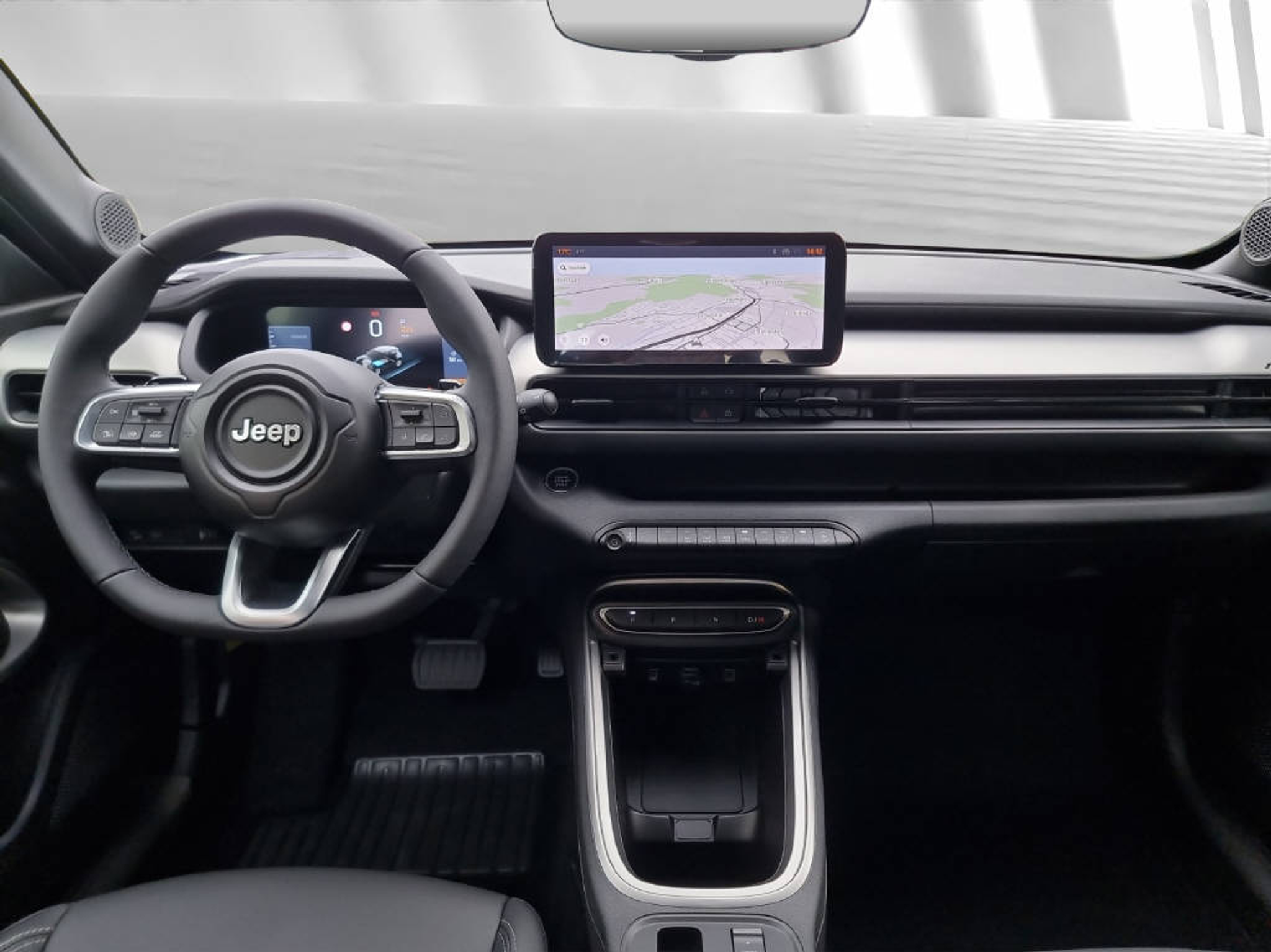 listing desktop thumbnail image 4