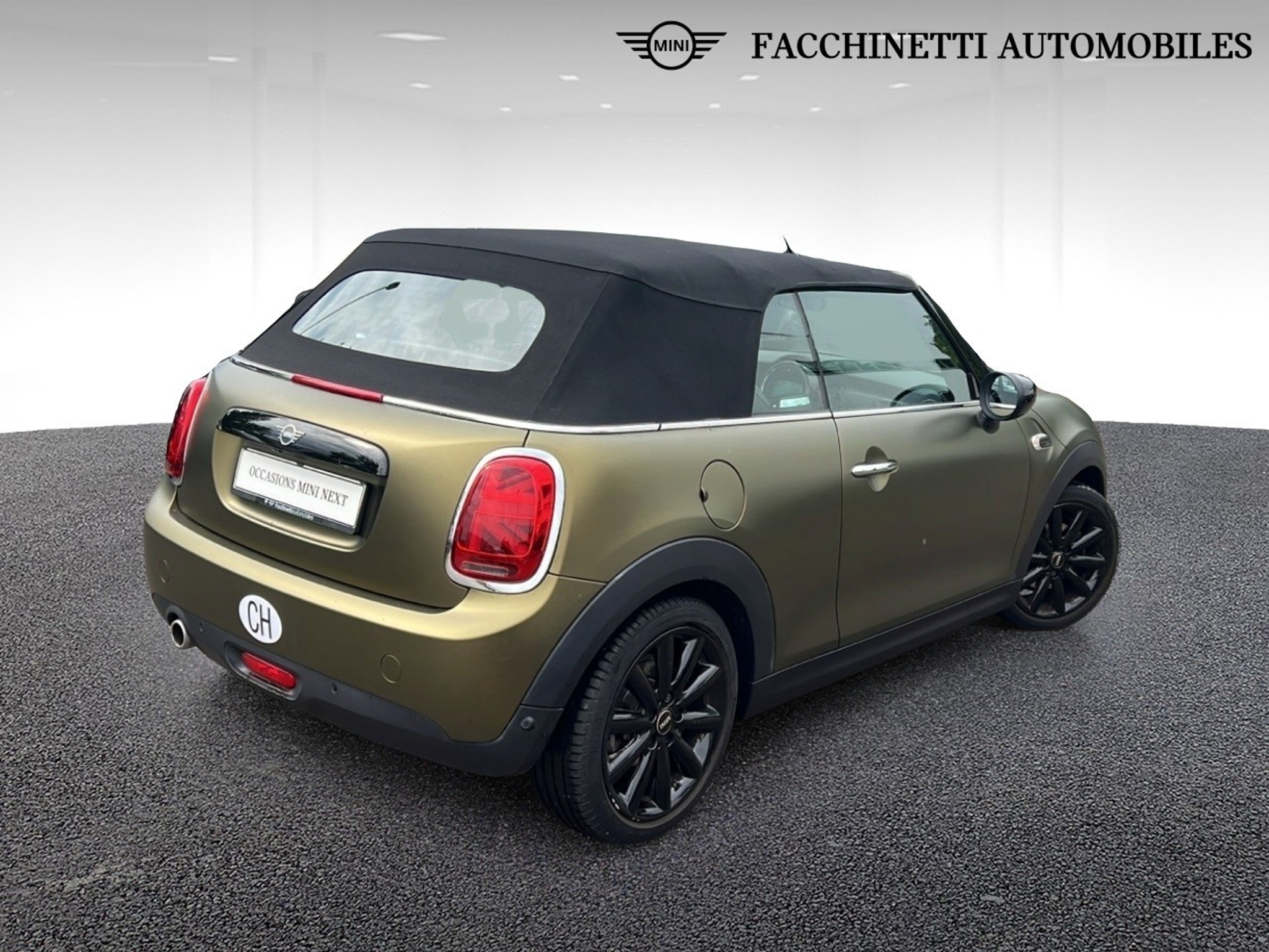 listing desktop thumbnail image 4