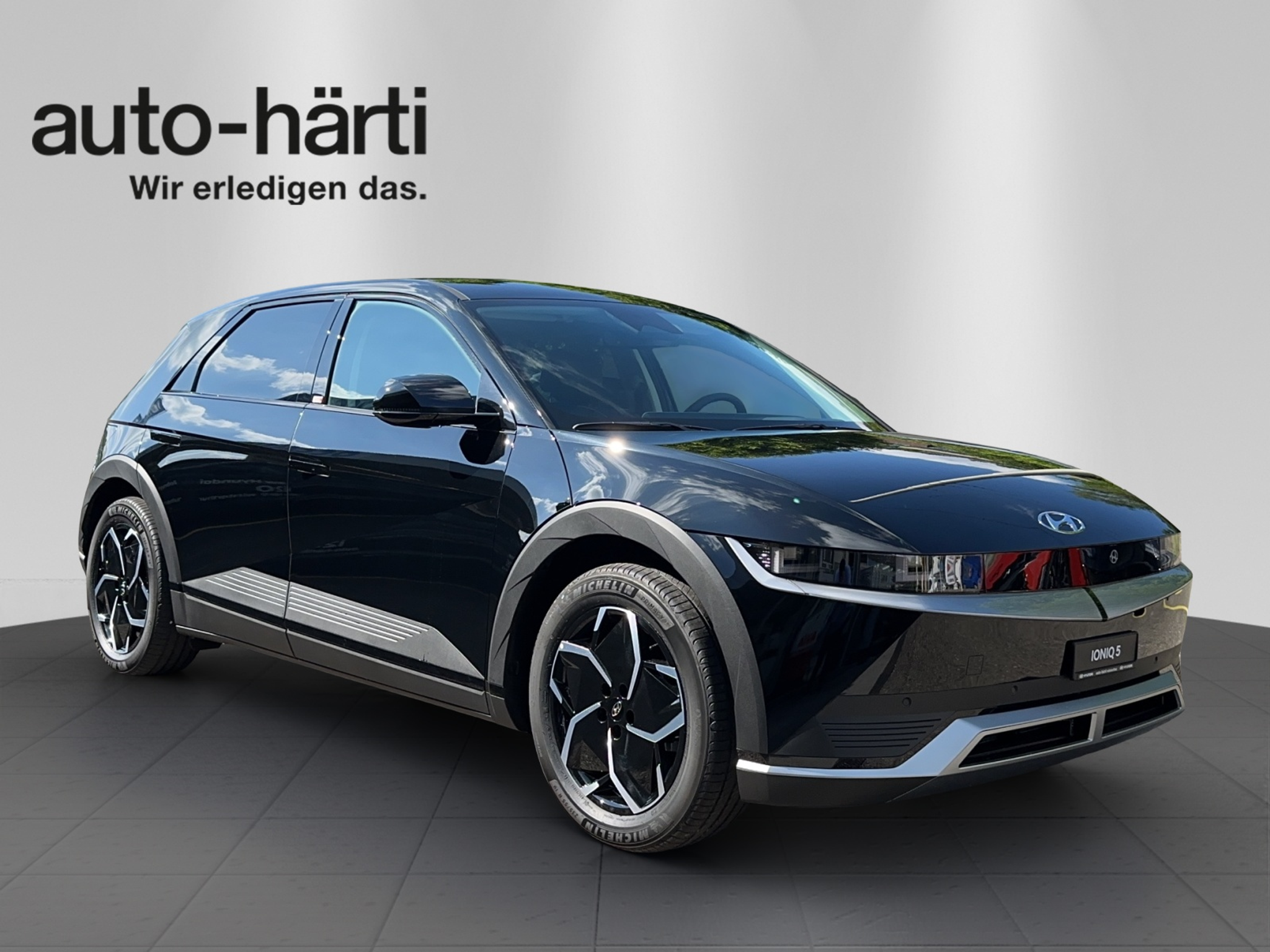 listing desktop thumbnail image 6