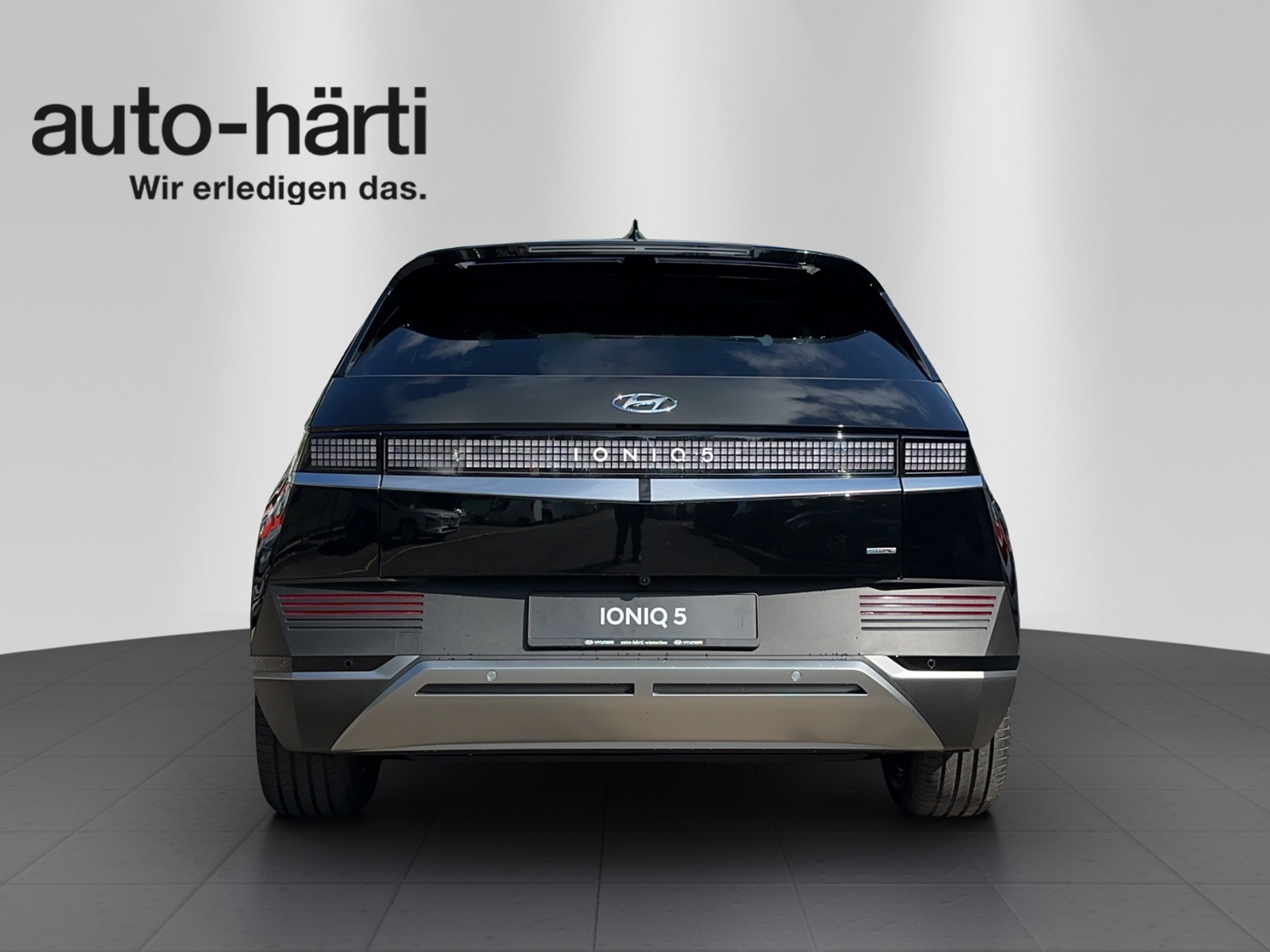 listing desktop thumbnail image 3