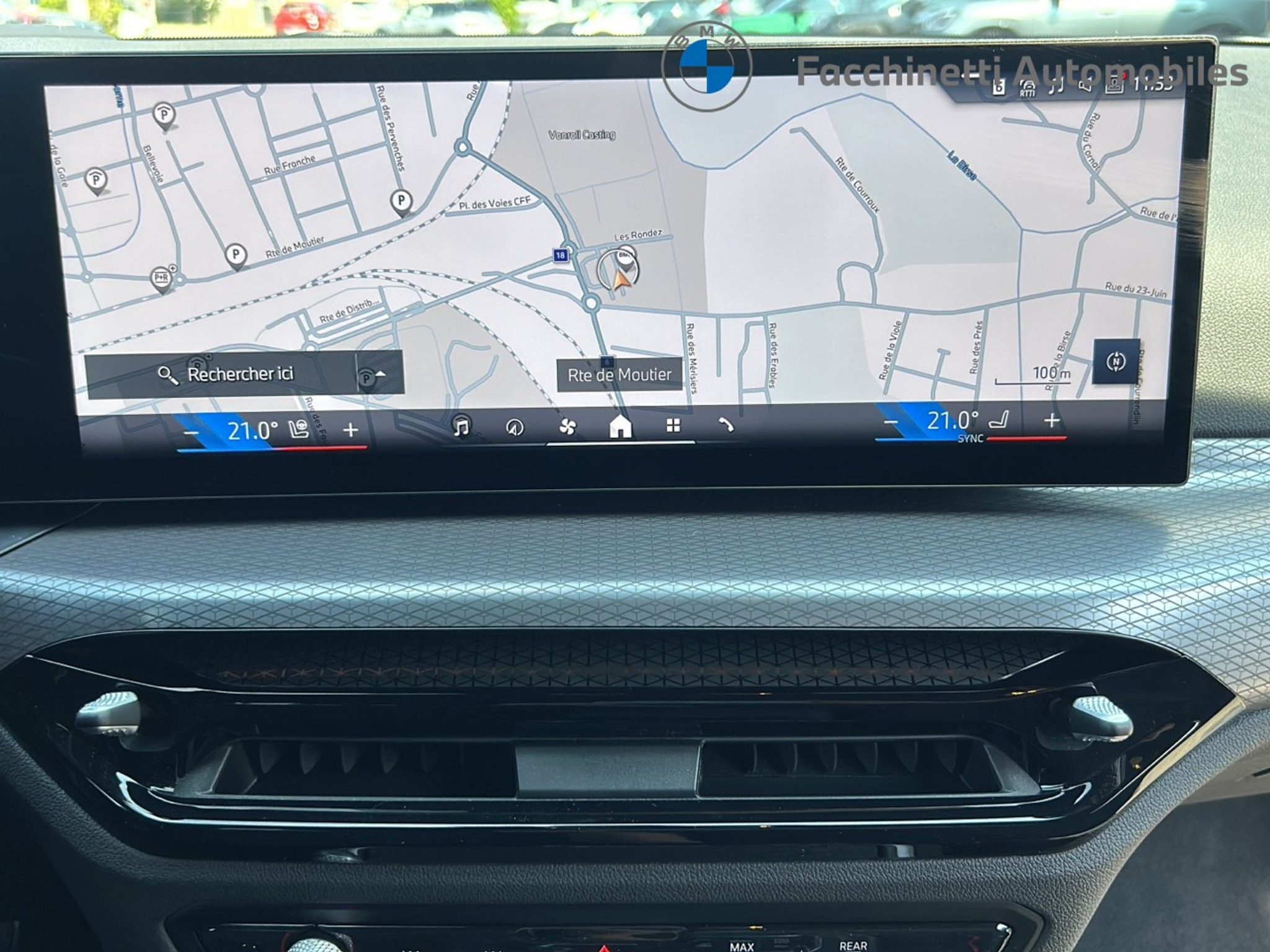 listing desktop thumbnail image 16