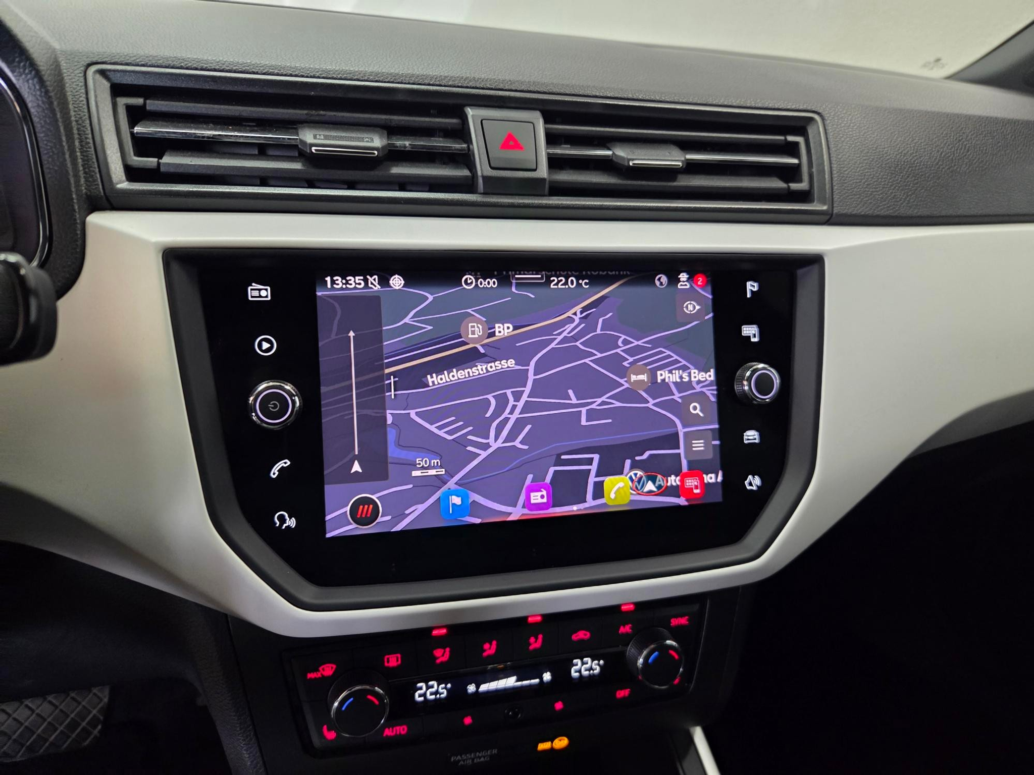 listing desktop thumbnail image 11