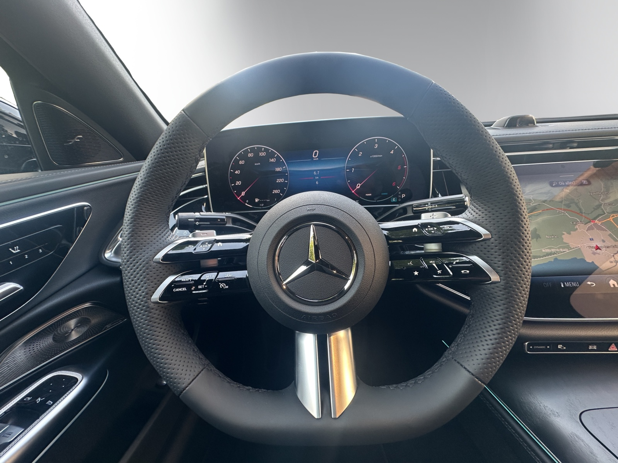 listing desktop thumbnail image 12