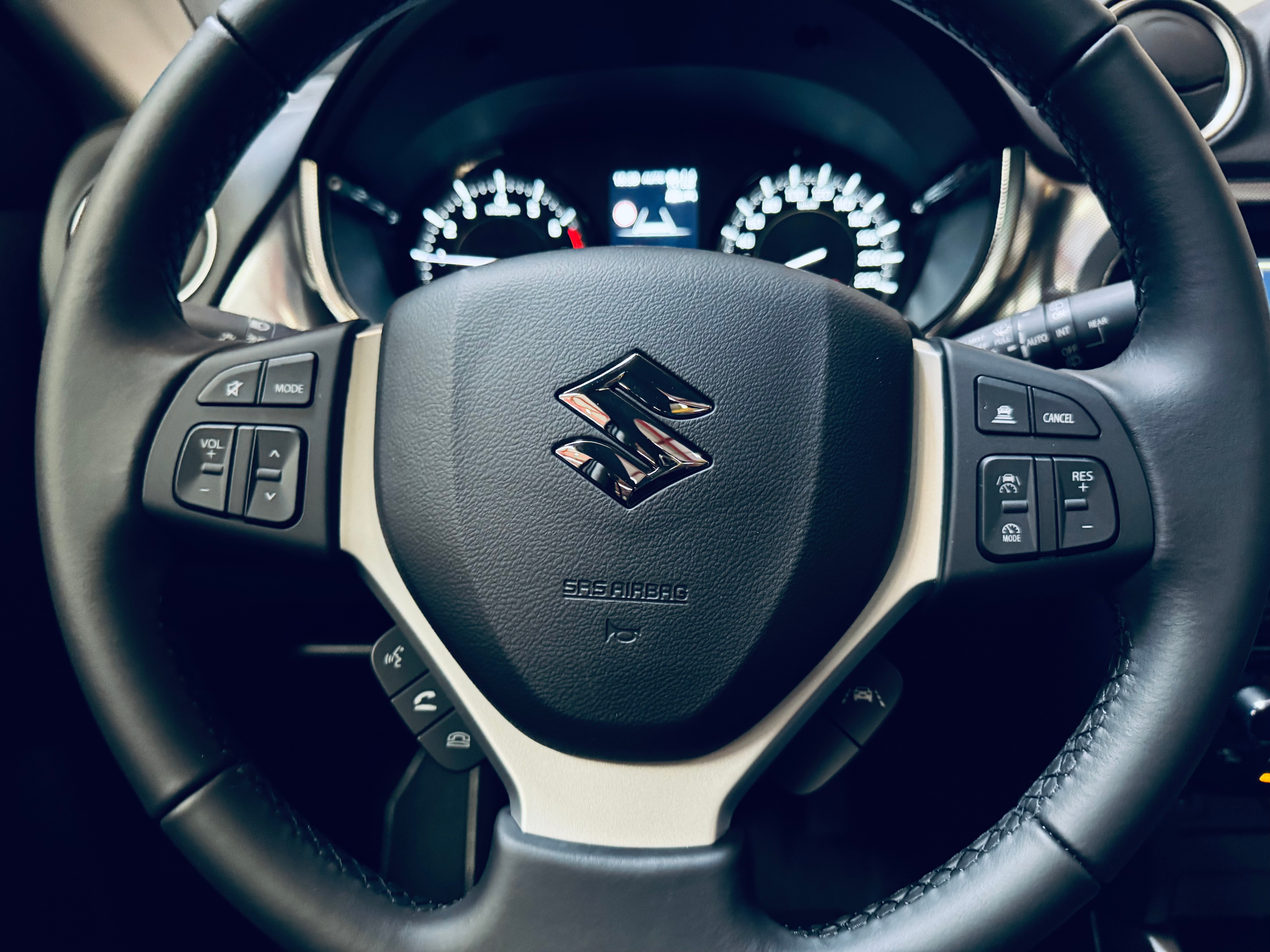 listing desktop thumbnail image 17