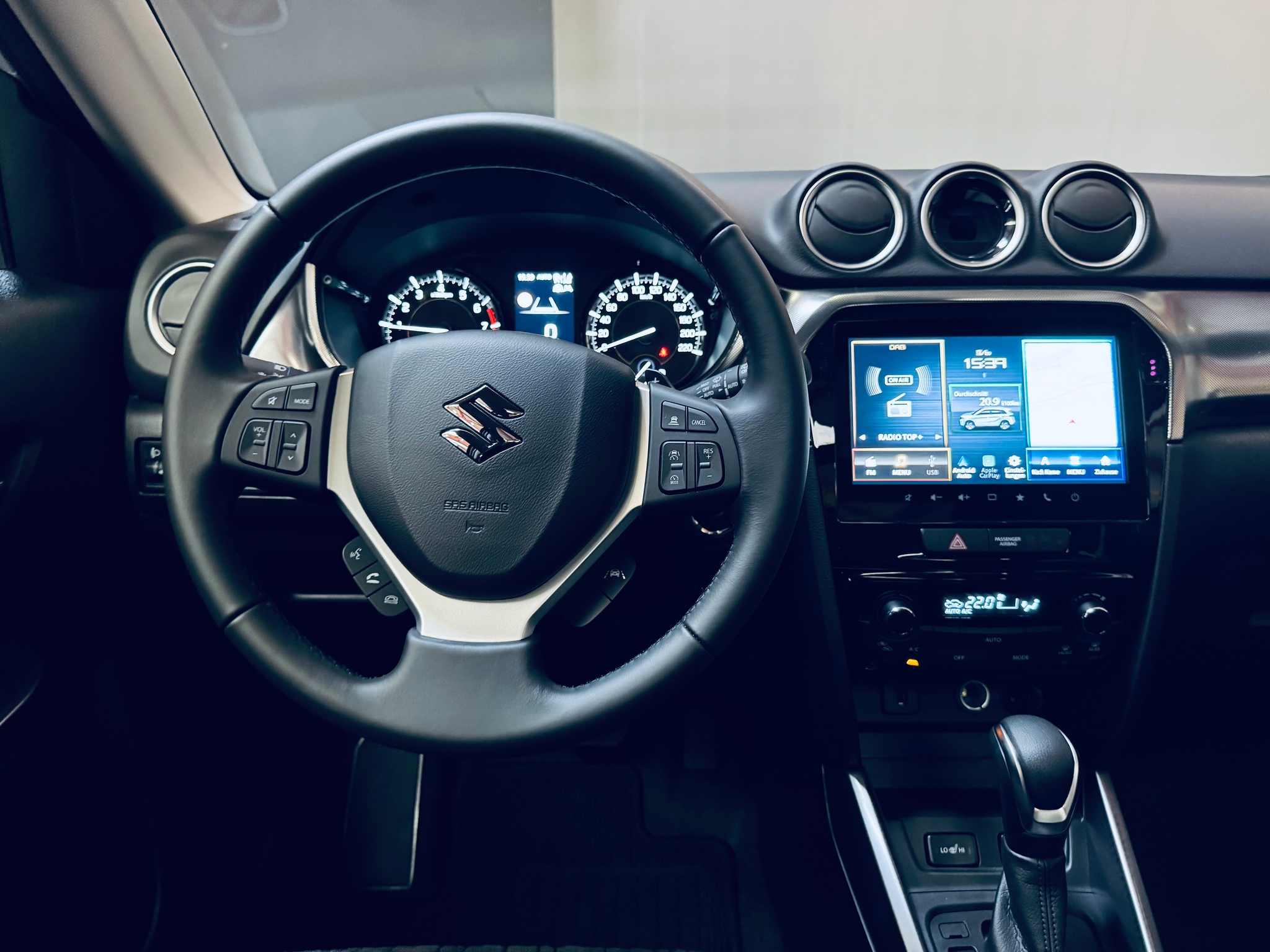 listing desktop thumbnail image 15