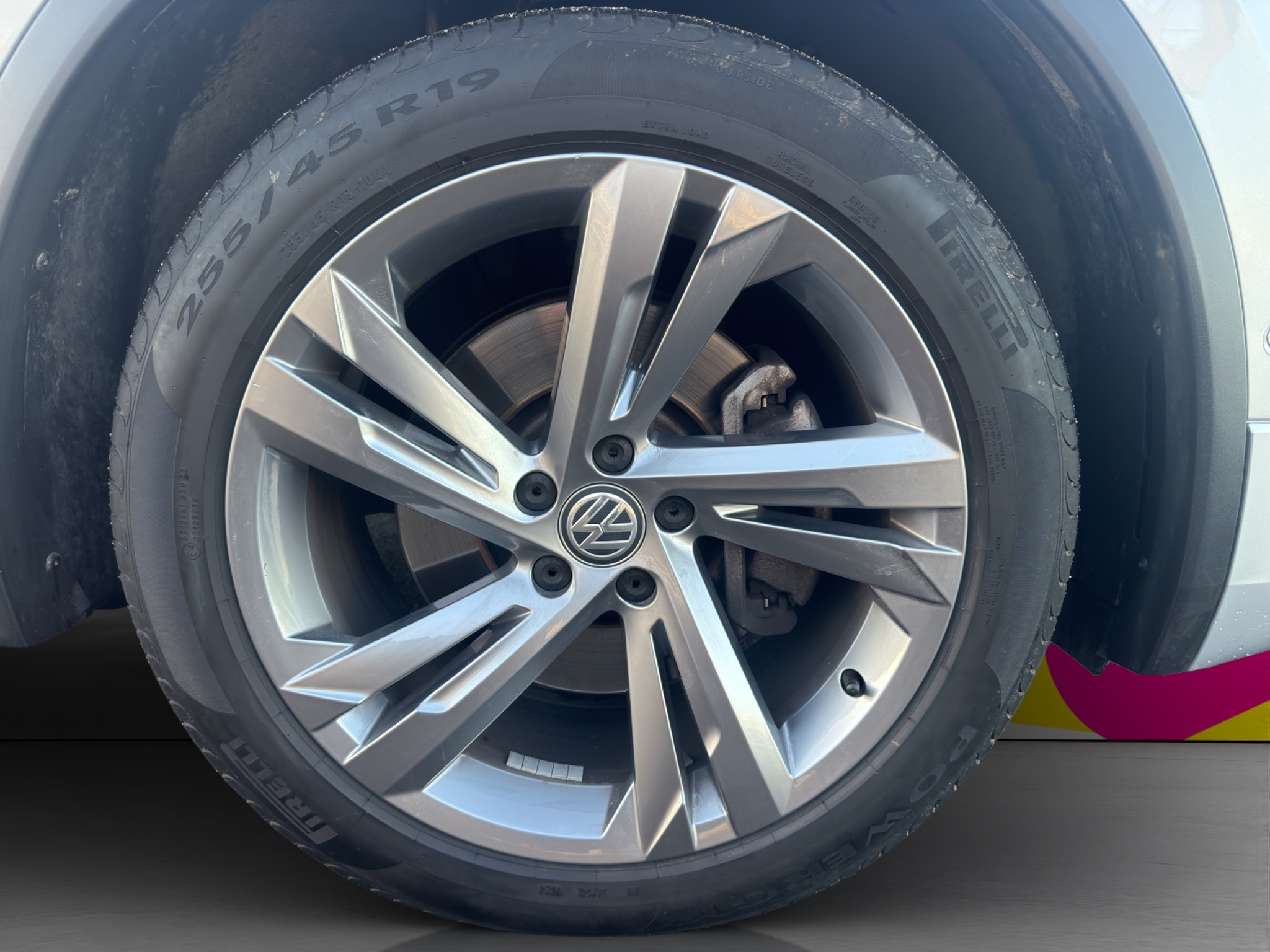 listing desktop thumbnail image 11