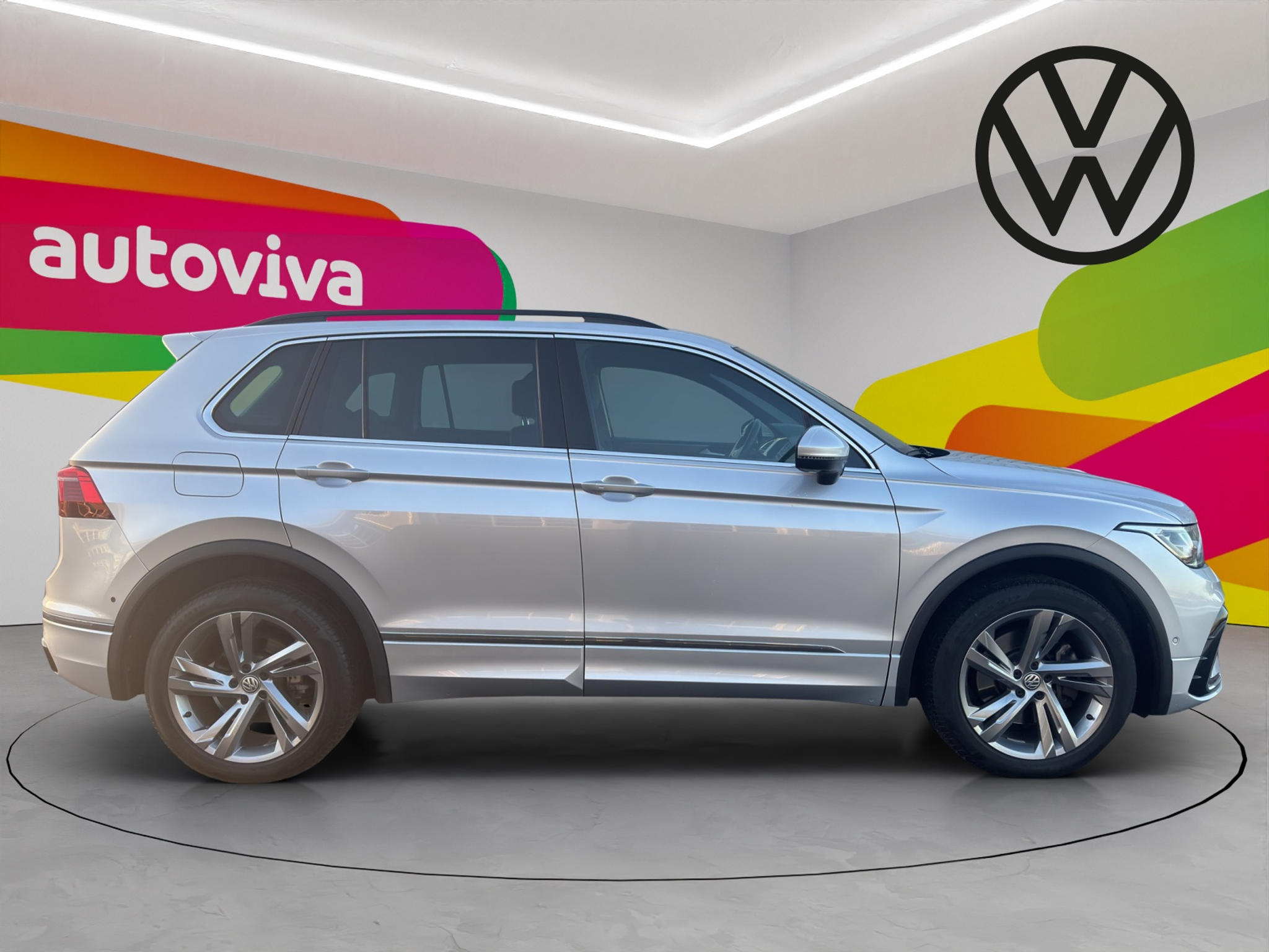 listing desktop thumbnail image 3